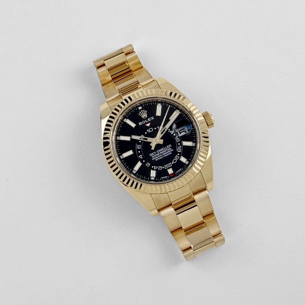 Rolex Sky-Dweller Yellow Gold Black Dial 42mm 326938-0004 Make