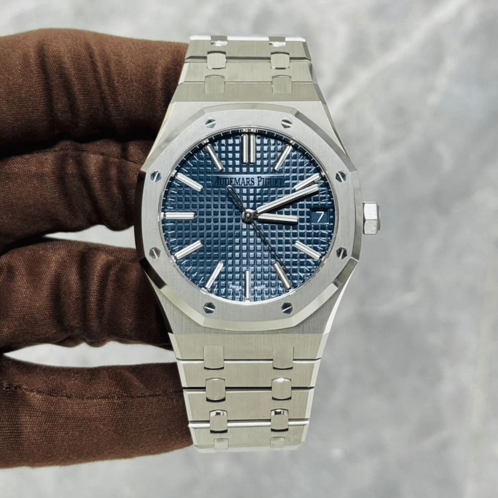 Audemars Piguet Royal Oak Selfwinding Steel Blue Dial 37mm 15550ST