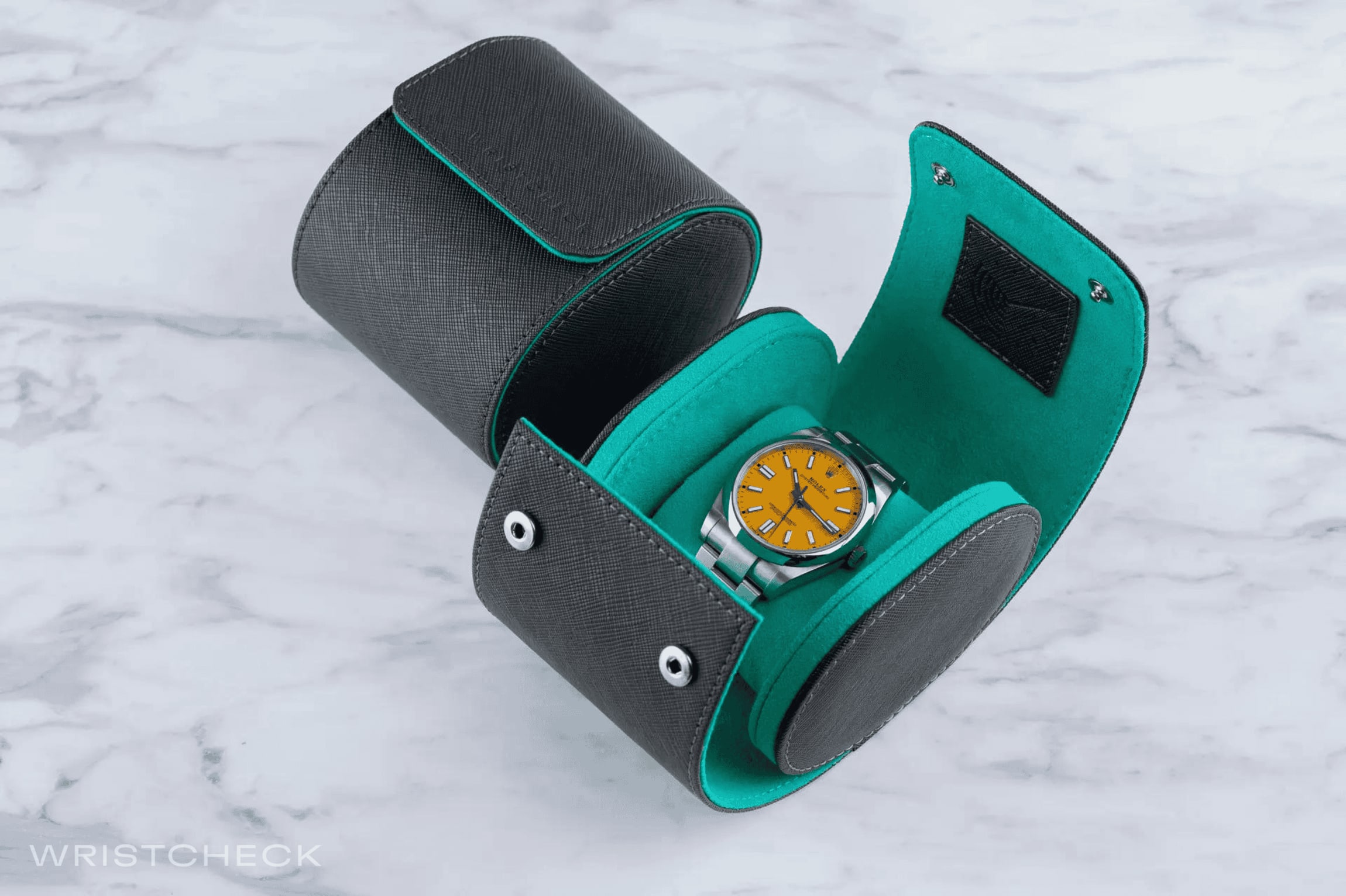 Wristcheck watch roll