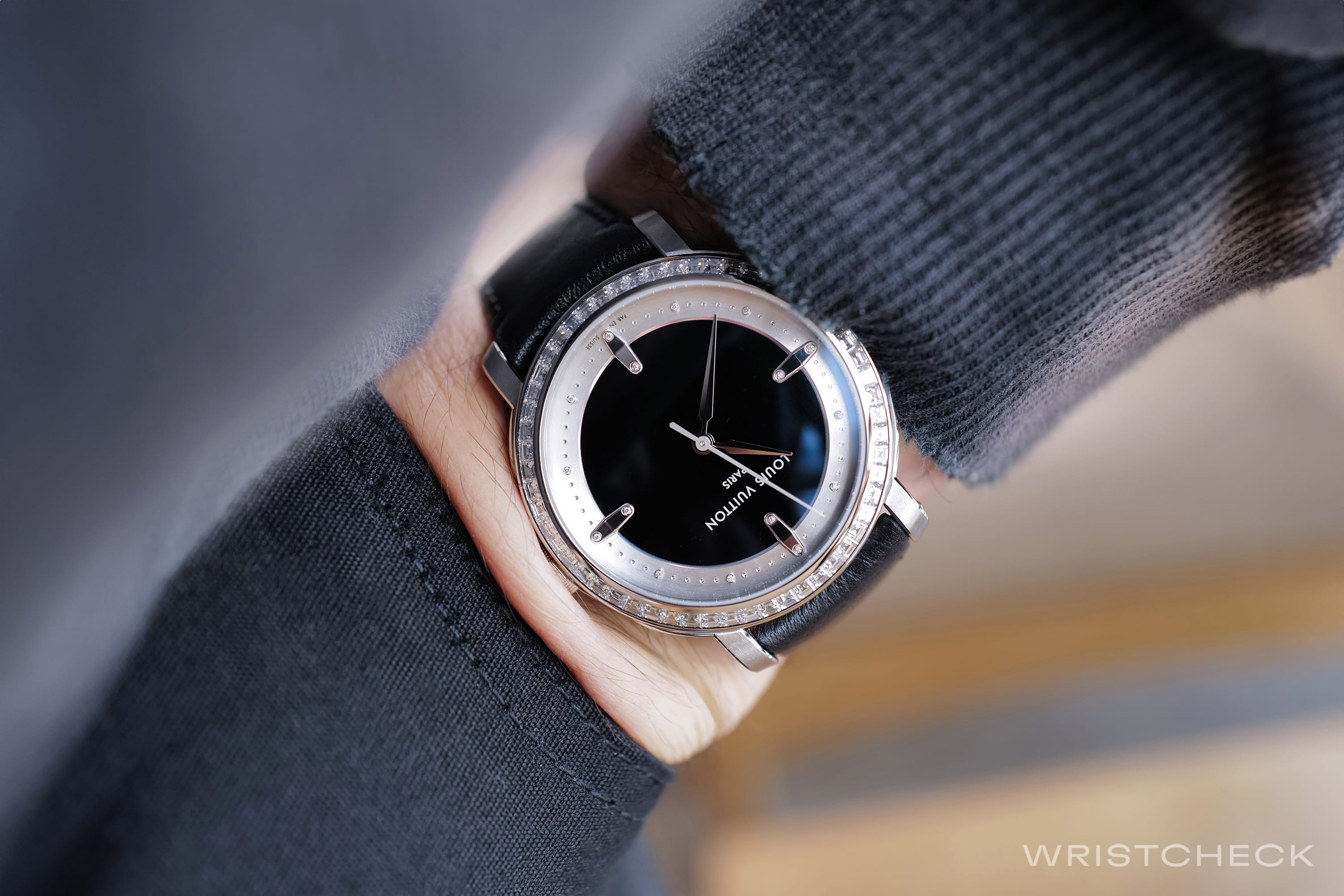 Introducing the Louis Vuitton Escale Time-Only Automatic LFT023