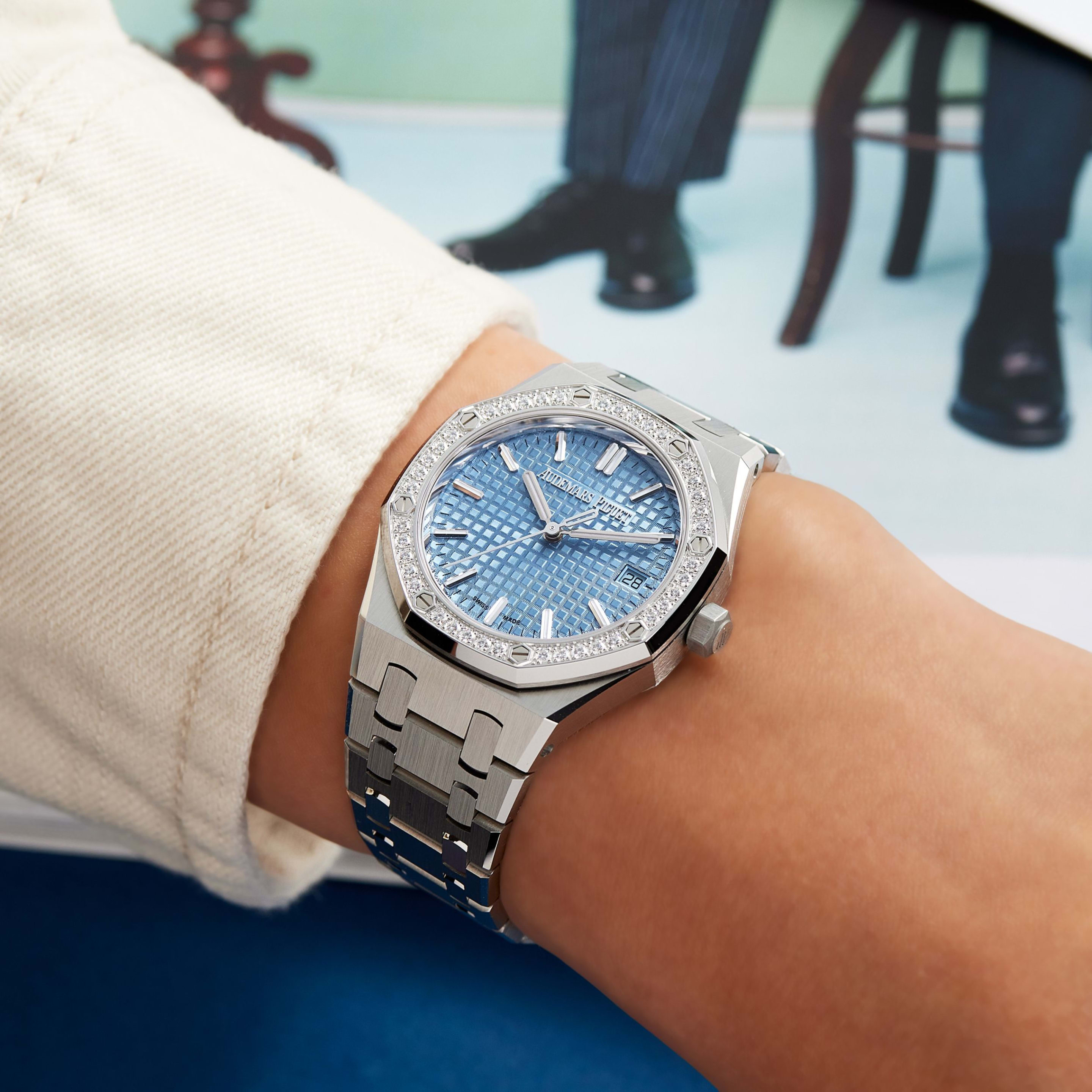 Audemars Piguet Royal Oak Selfwinding Steel Diamond Ice Blue Dial