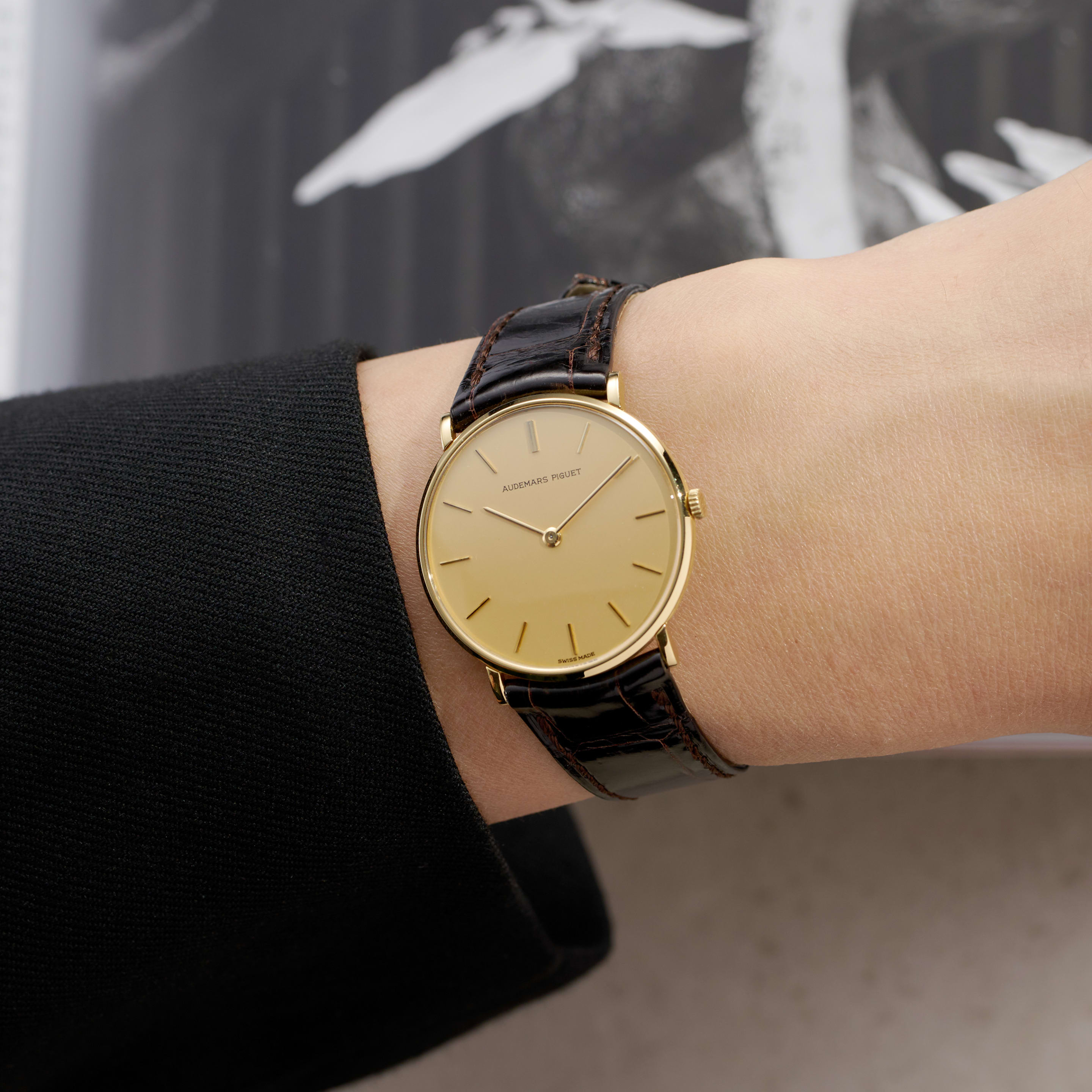 Vintage Yellow Gold White Dial 32mm Product Image