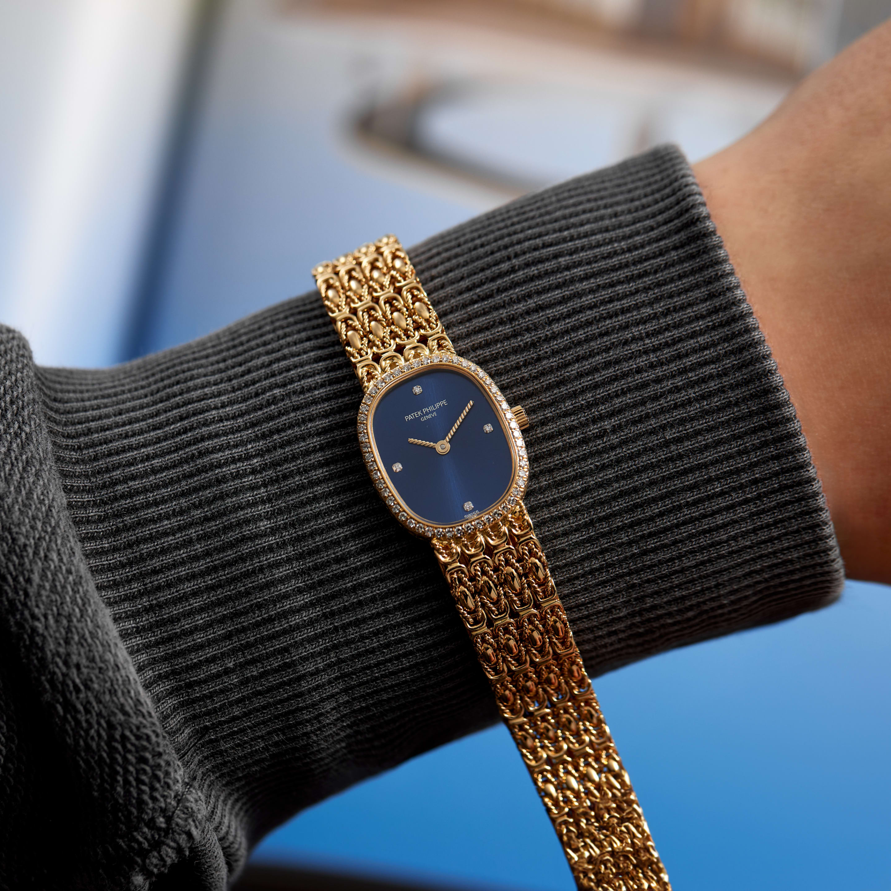Golden Ellipse Yellow Gold Diamond Blue Dial 20mm Product Image