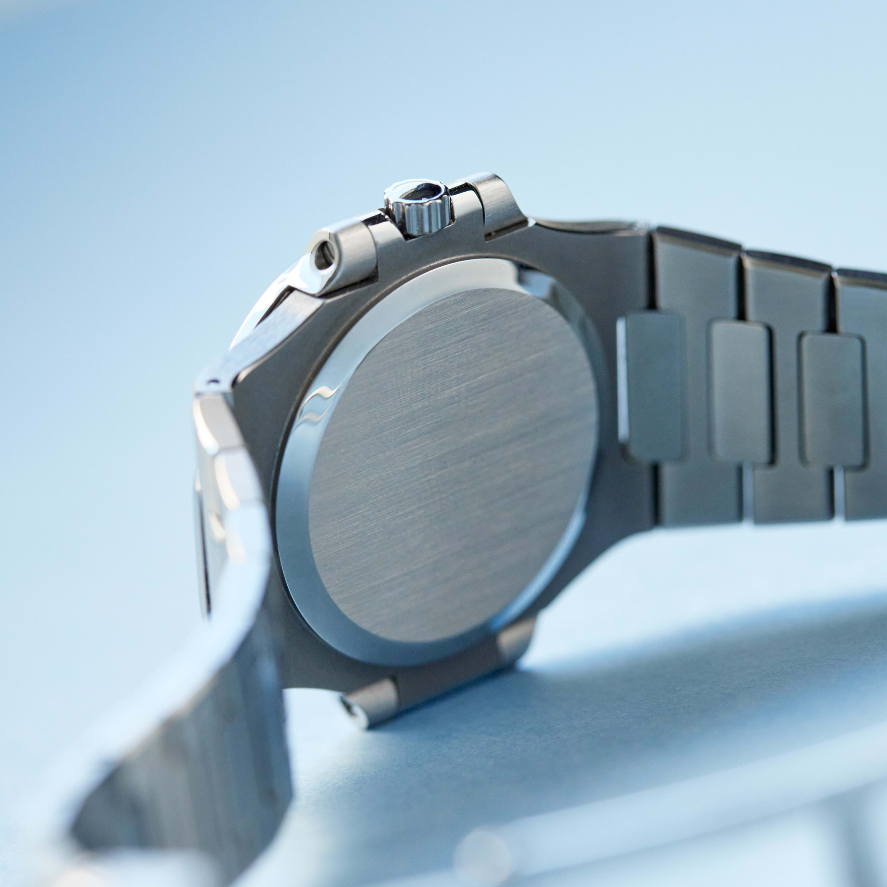 Vintage Nautilus Steel Blue Dial 37mm Product Image