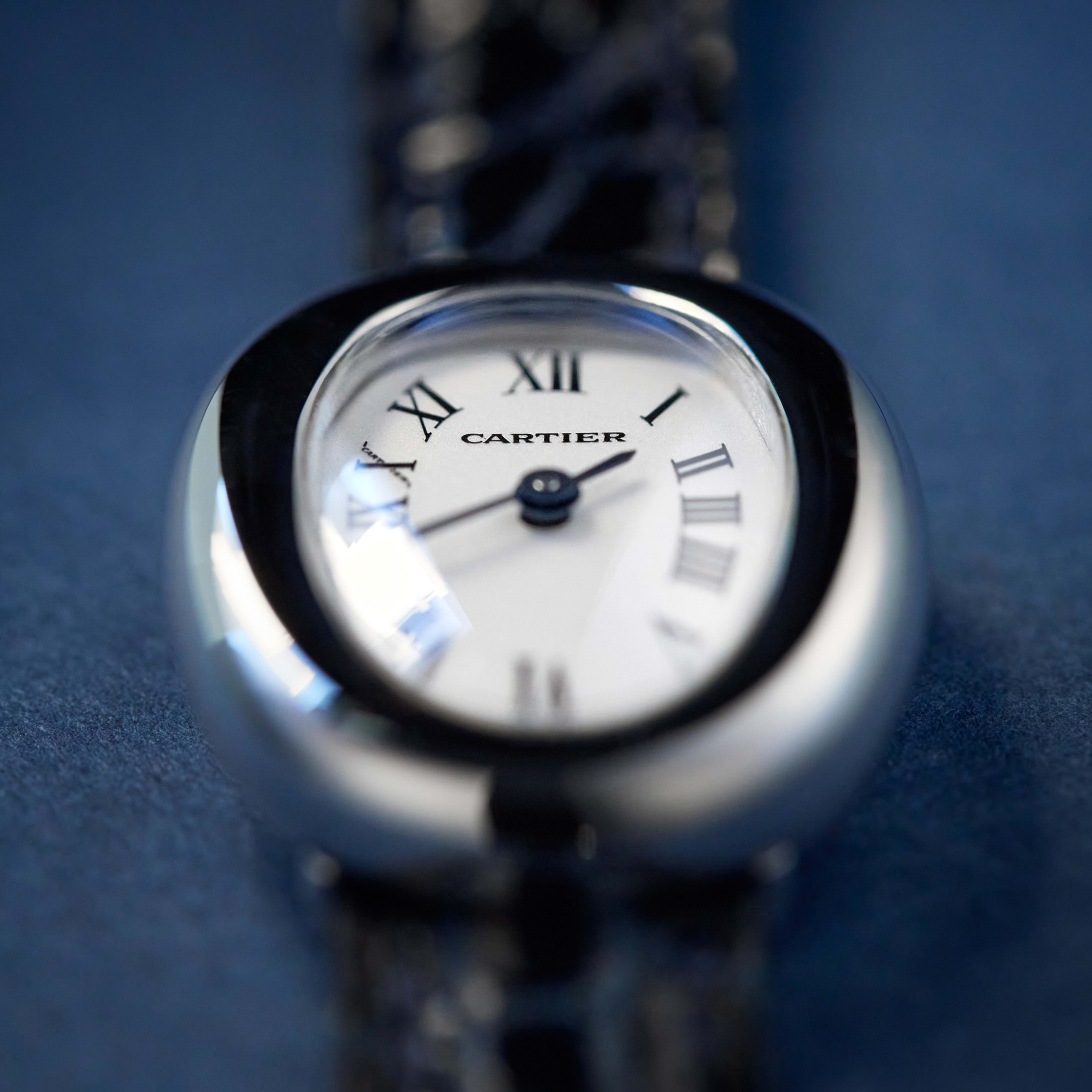 Vintage Baignoire de Cartier White Gold Silver Dial 17mm Product Image