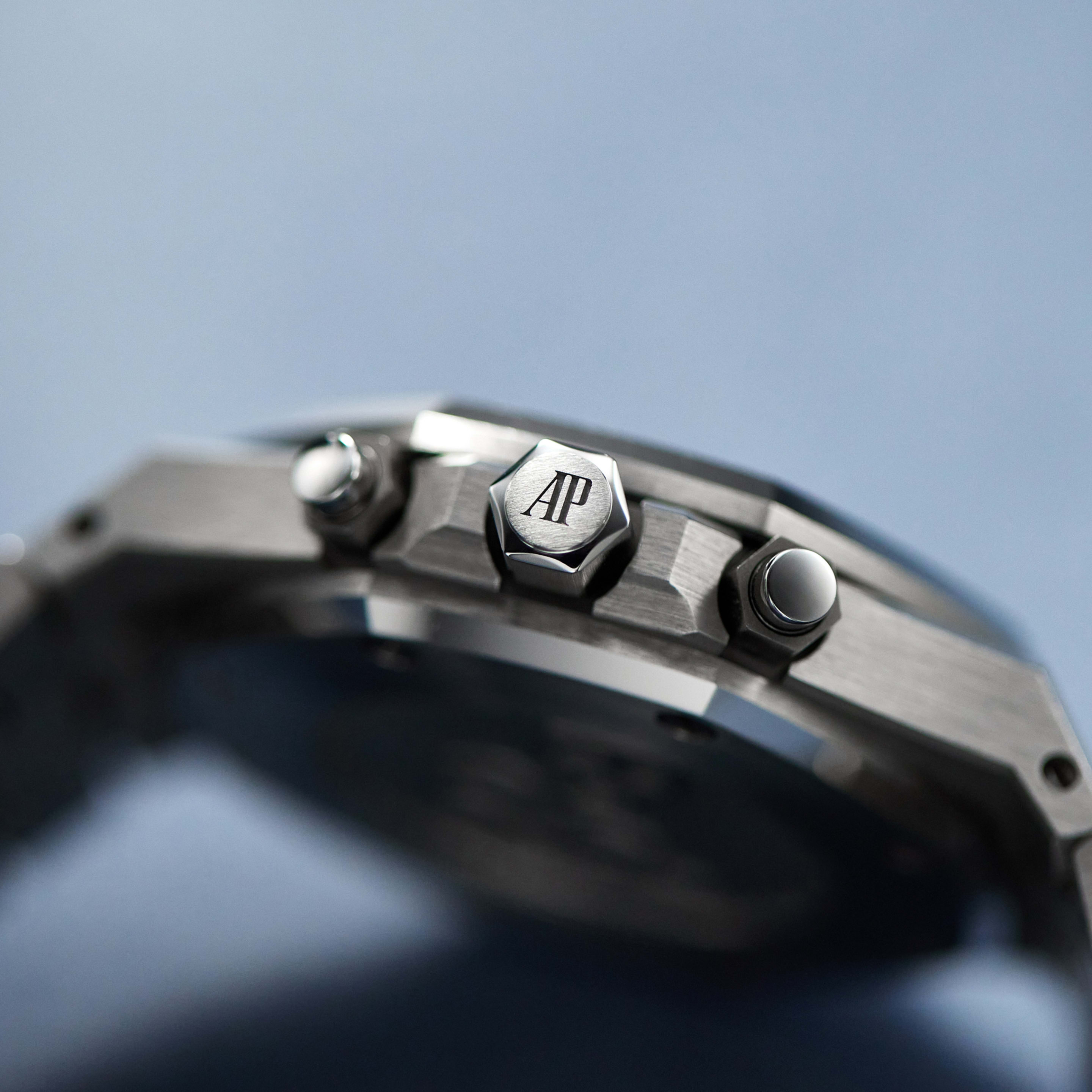 Royal Oak Selfwinding Chronograph Steel Grey Dial 38mm Product Image