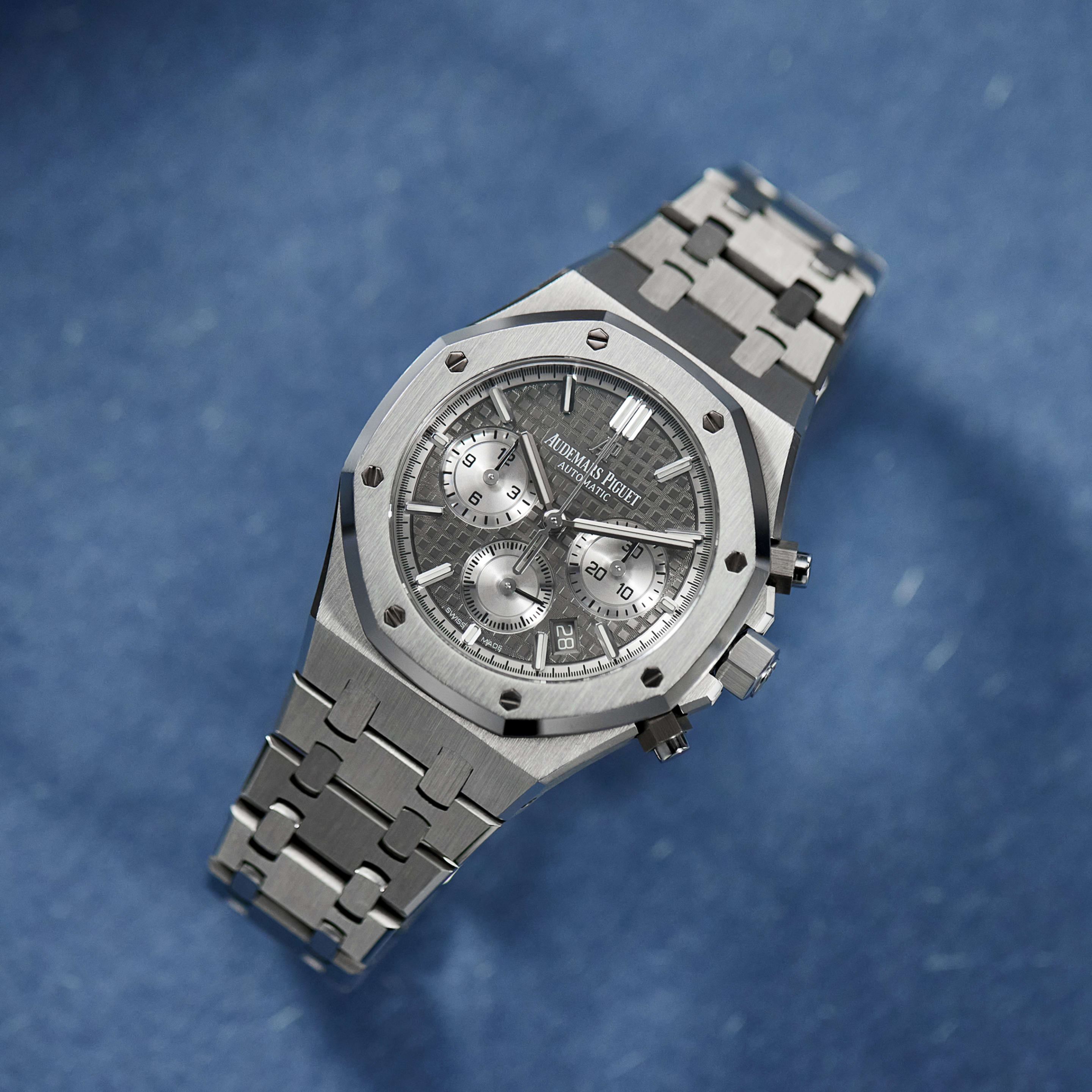 Royal Oak Selfwinding Chronograph Steel Grey Dial 38mm Product Image