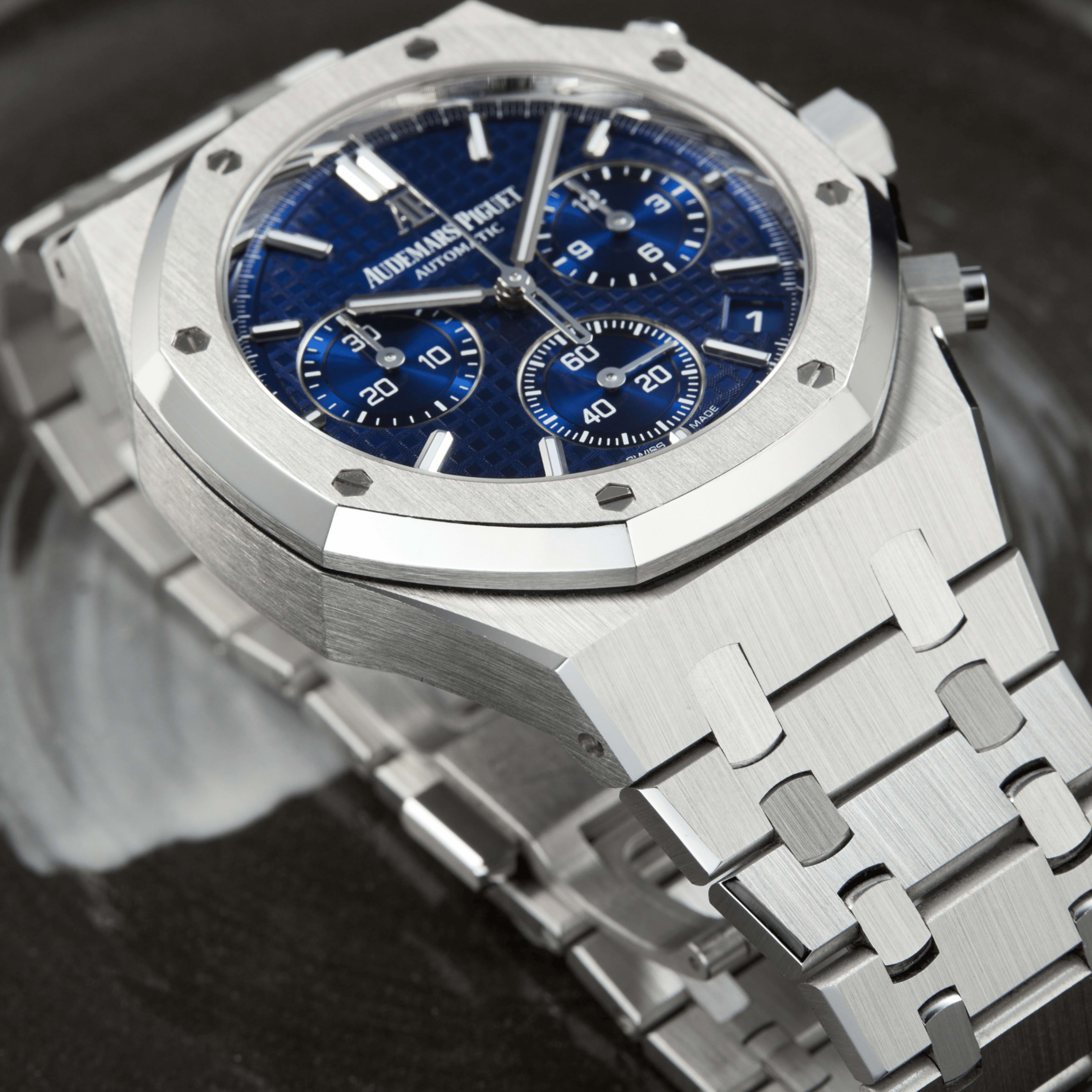 Royal Oak Chronograph White Gold Blue Dial 41mm Product Image