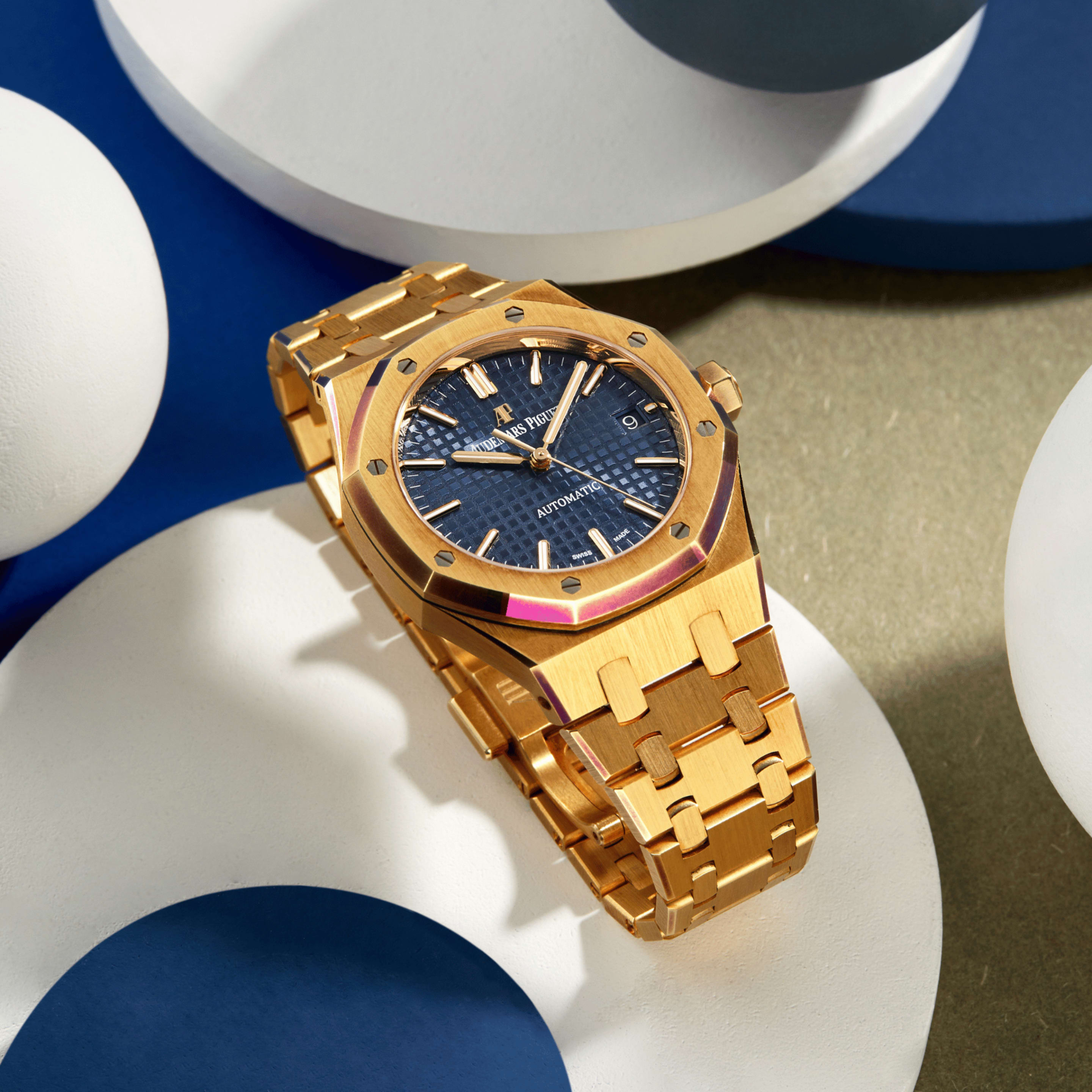 マリンゴールド Audemars Piguet Royal Oak Selfwinding Yellow Gold Blue Dial 37mm