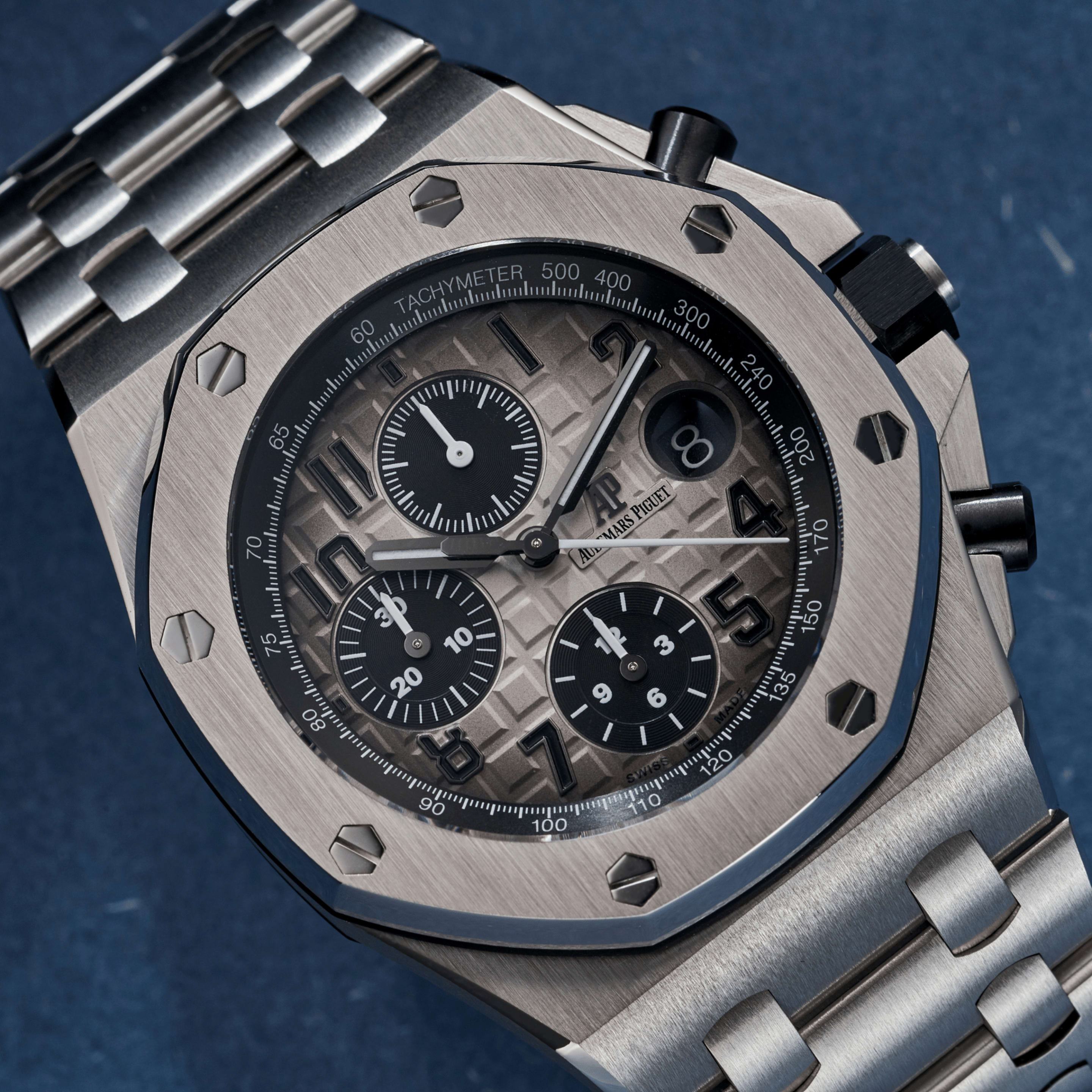 Audemars Piguet Royal Oak Offshore Platinum Grey Dial 42mm 26470PT