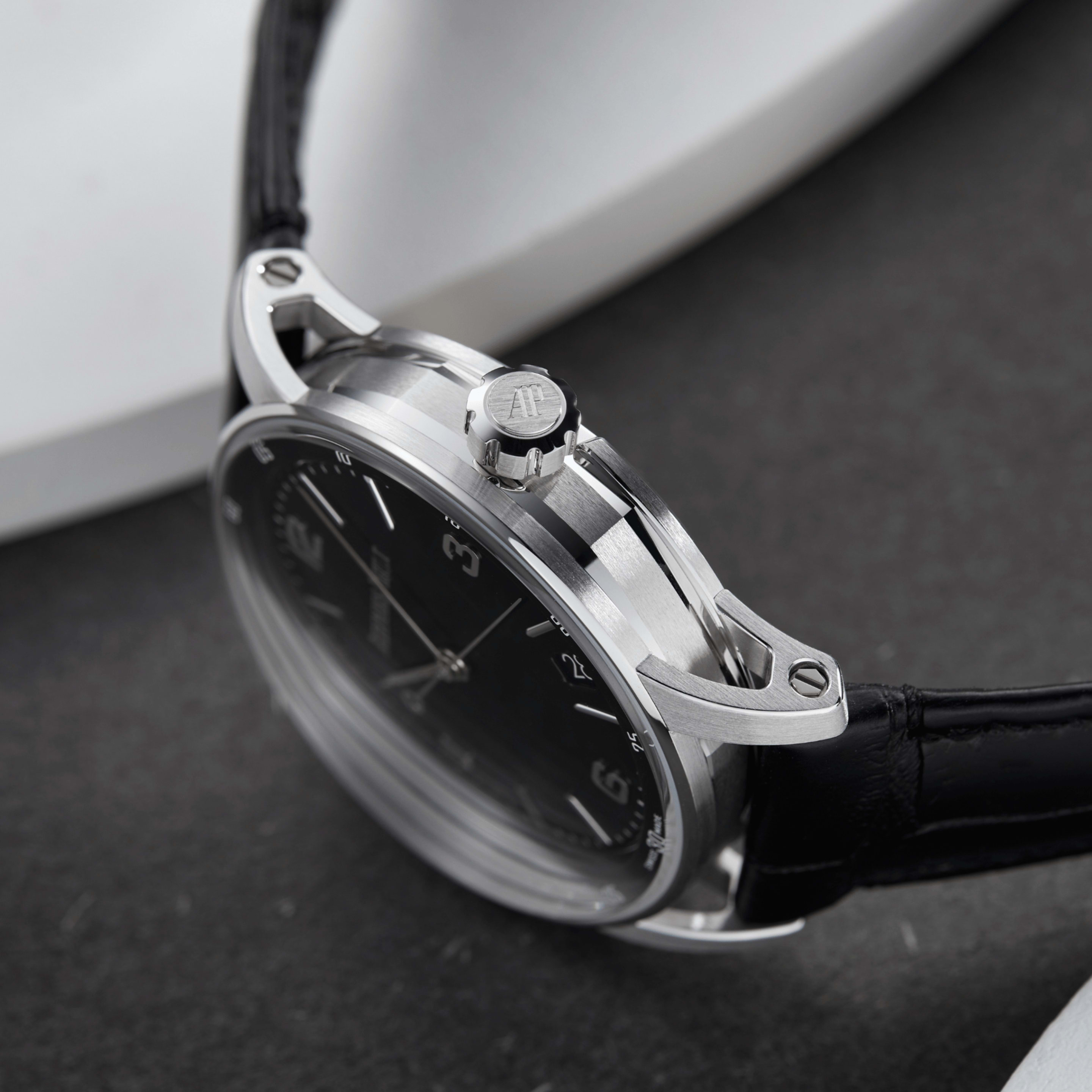 Code 11.59 White Gold Black Dial 41mm Product Image
