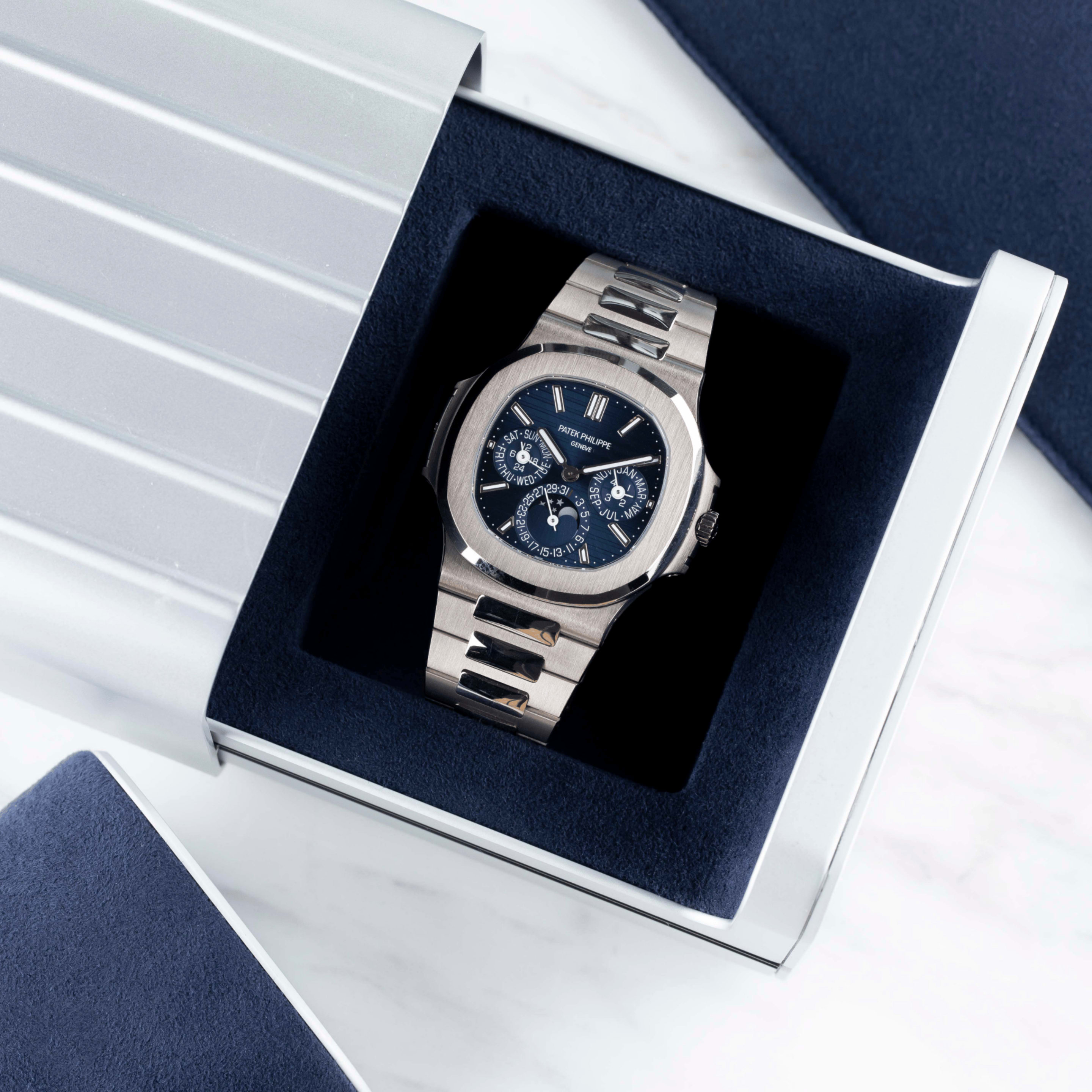Nautilus Perpetual Calendar White Gold Blue Dial 40mm Product Image