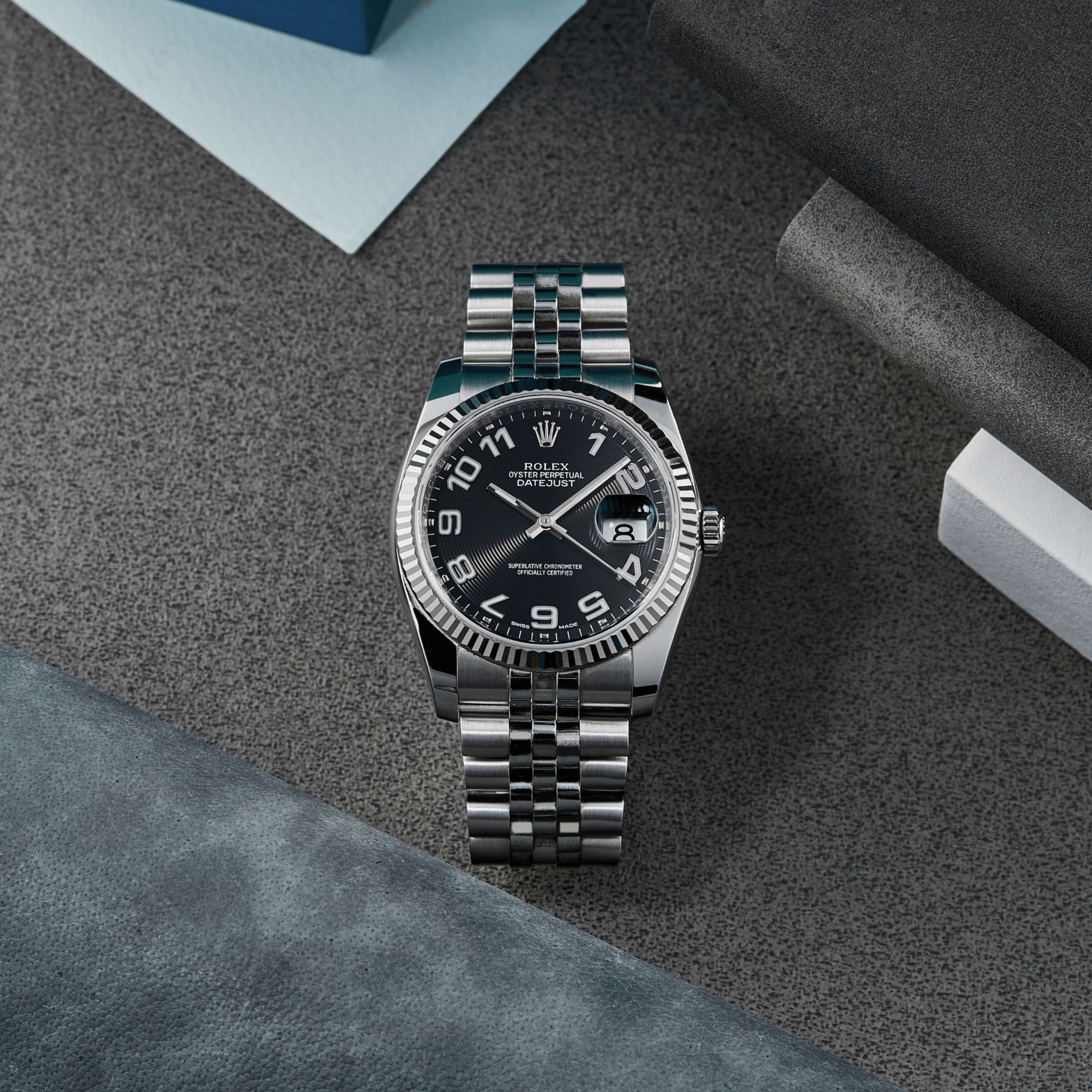 Datejust Red Date Steel Jubilee Black Dial 36mm Product Image