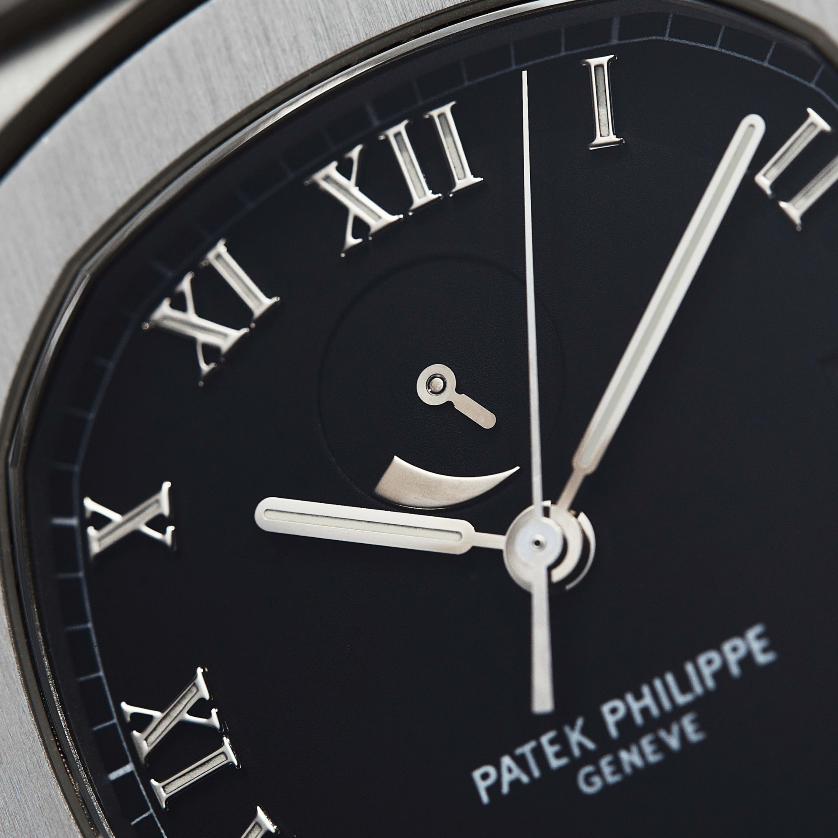 Nautilus Power Reserve Steel Black Dial 40mm Product Image