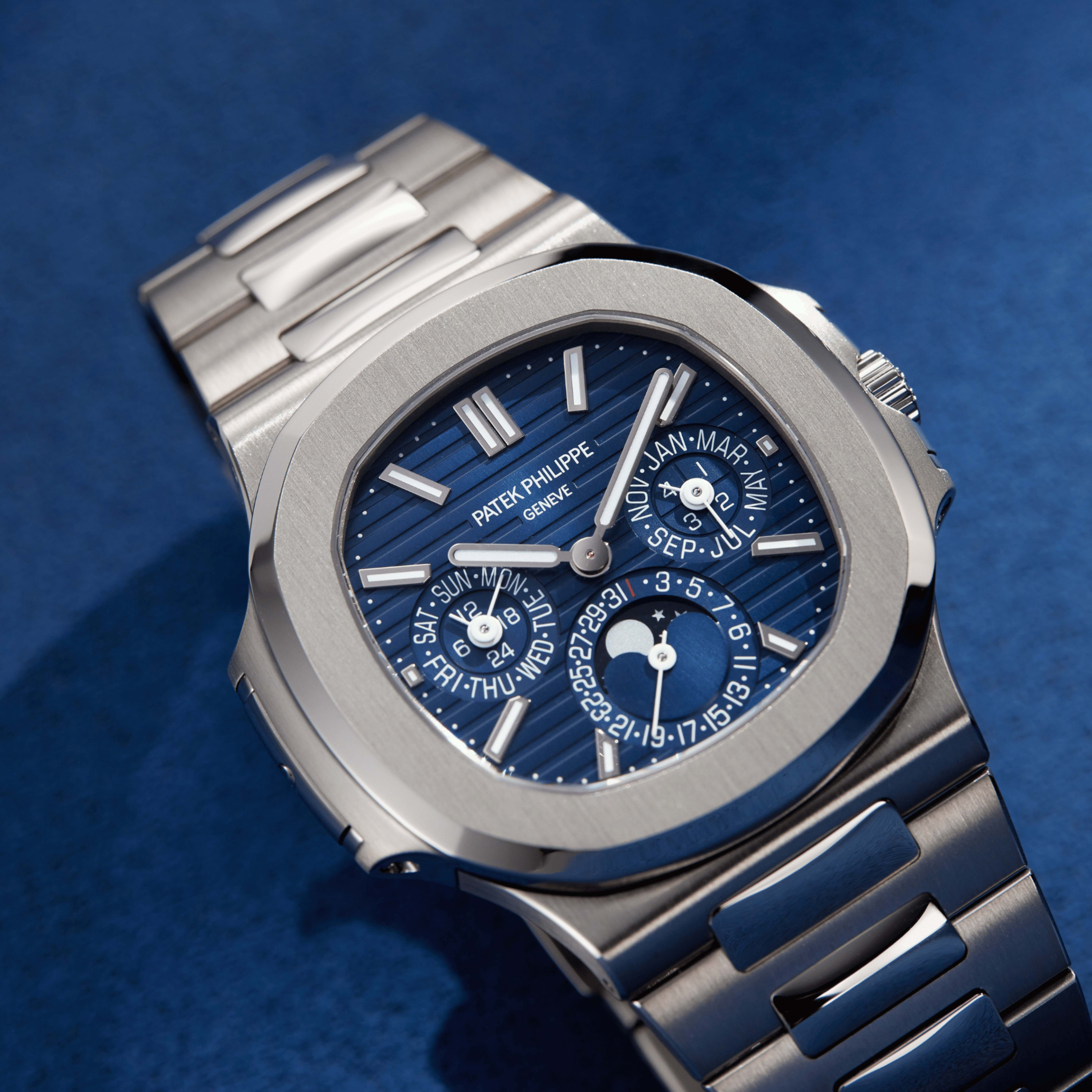 Nautilus Perpetual Calendar White Gold Blue Dial 40mm Product Image