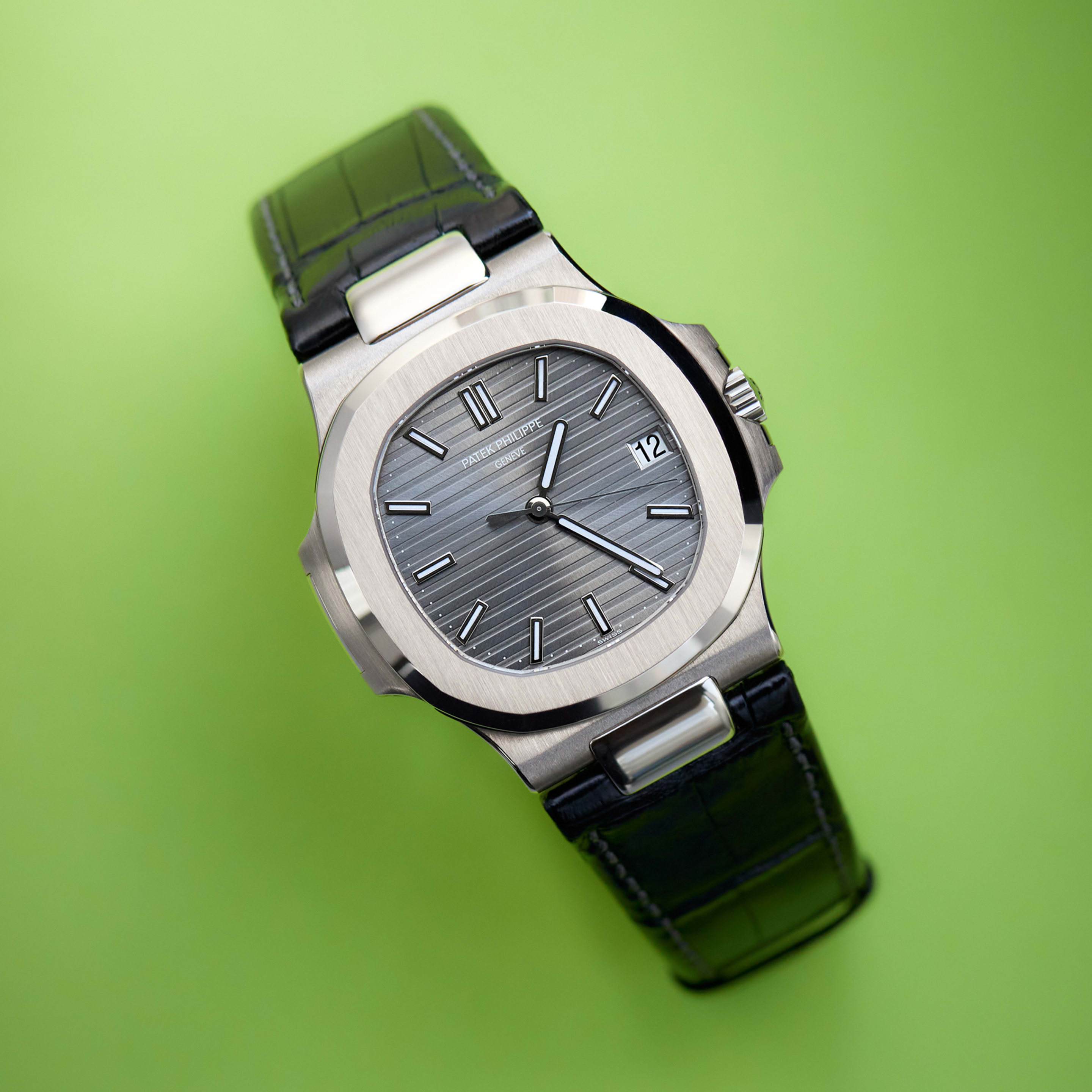 Nautilus White Gold Grey Dial 40mm Product Image