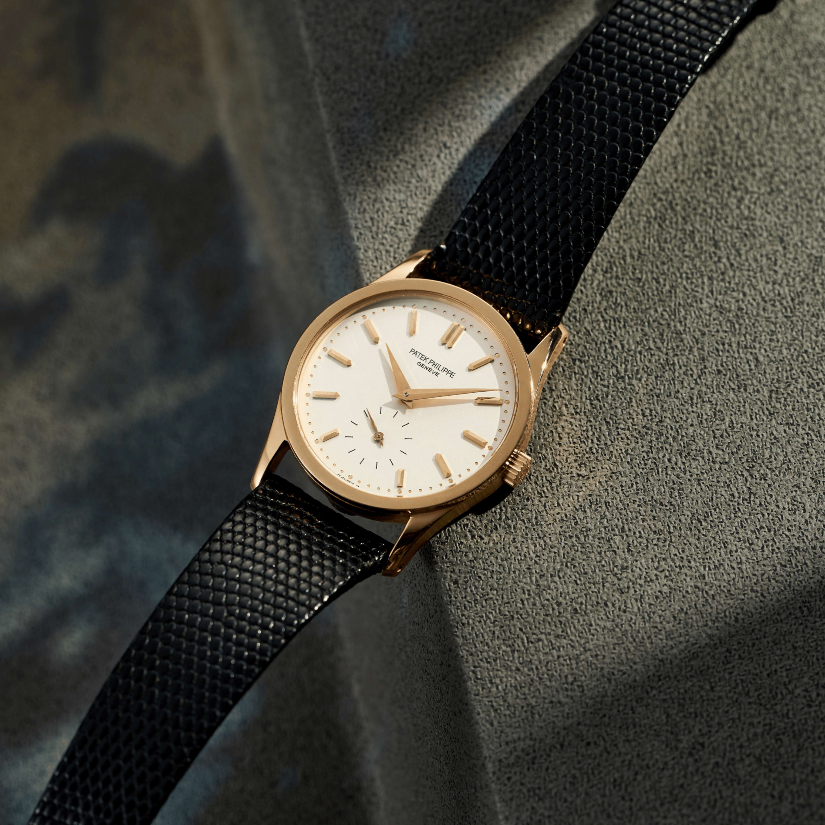 Calatrava Small Seconds Rose Gold White Dial 31mm Product Image