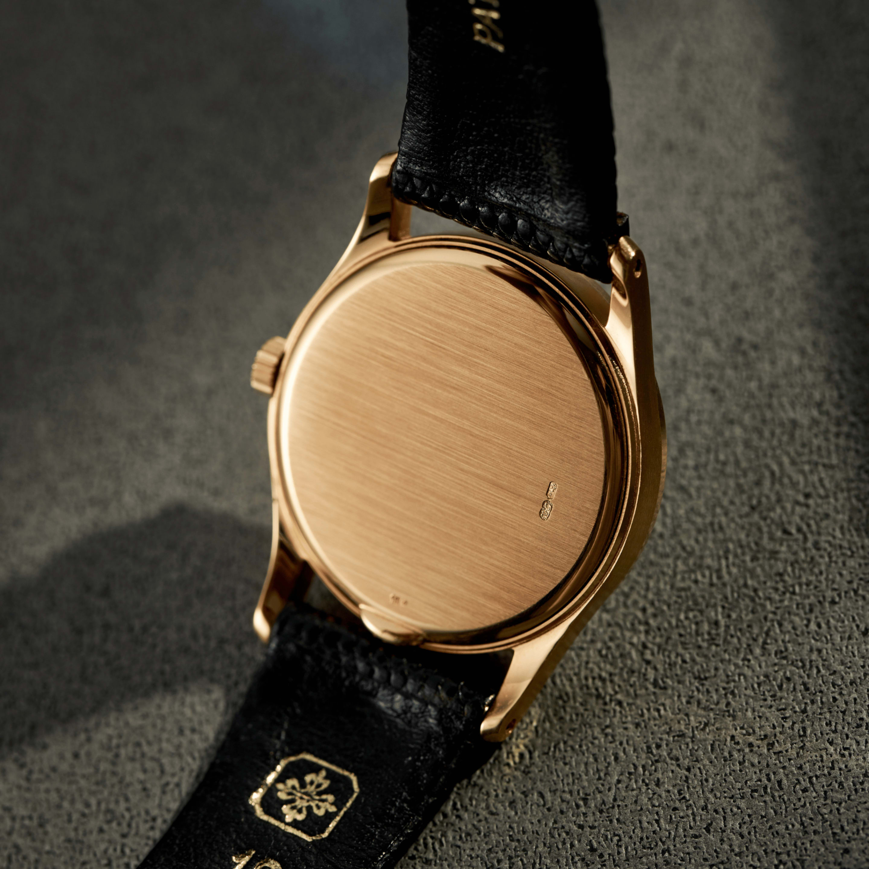 Calatrava Small Seconds Rose Gold White Dial 31mm Product Image
