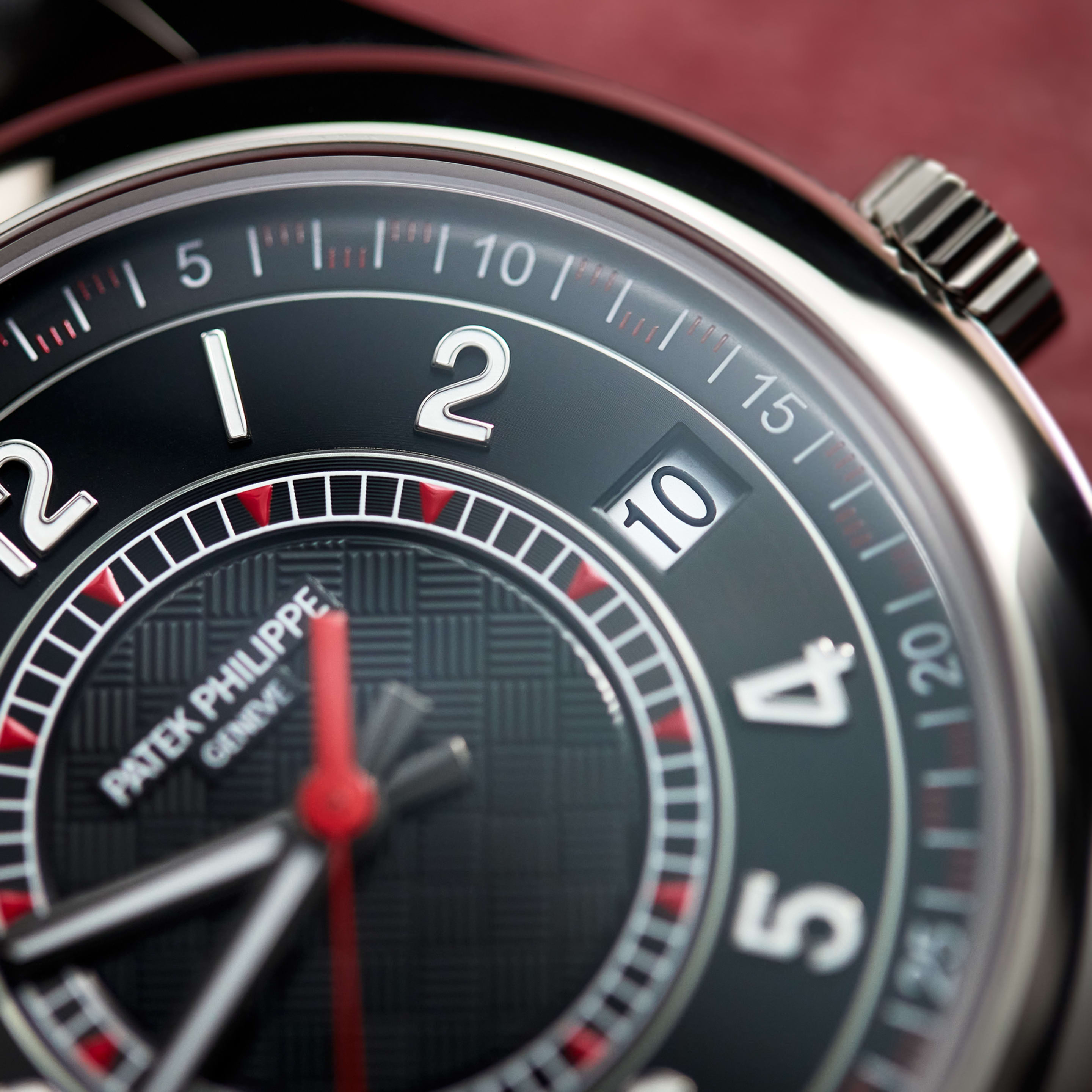 Calatrava White Gold Black Dial 40mm Product Image