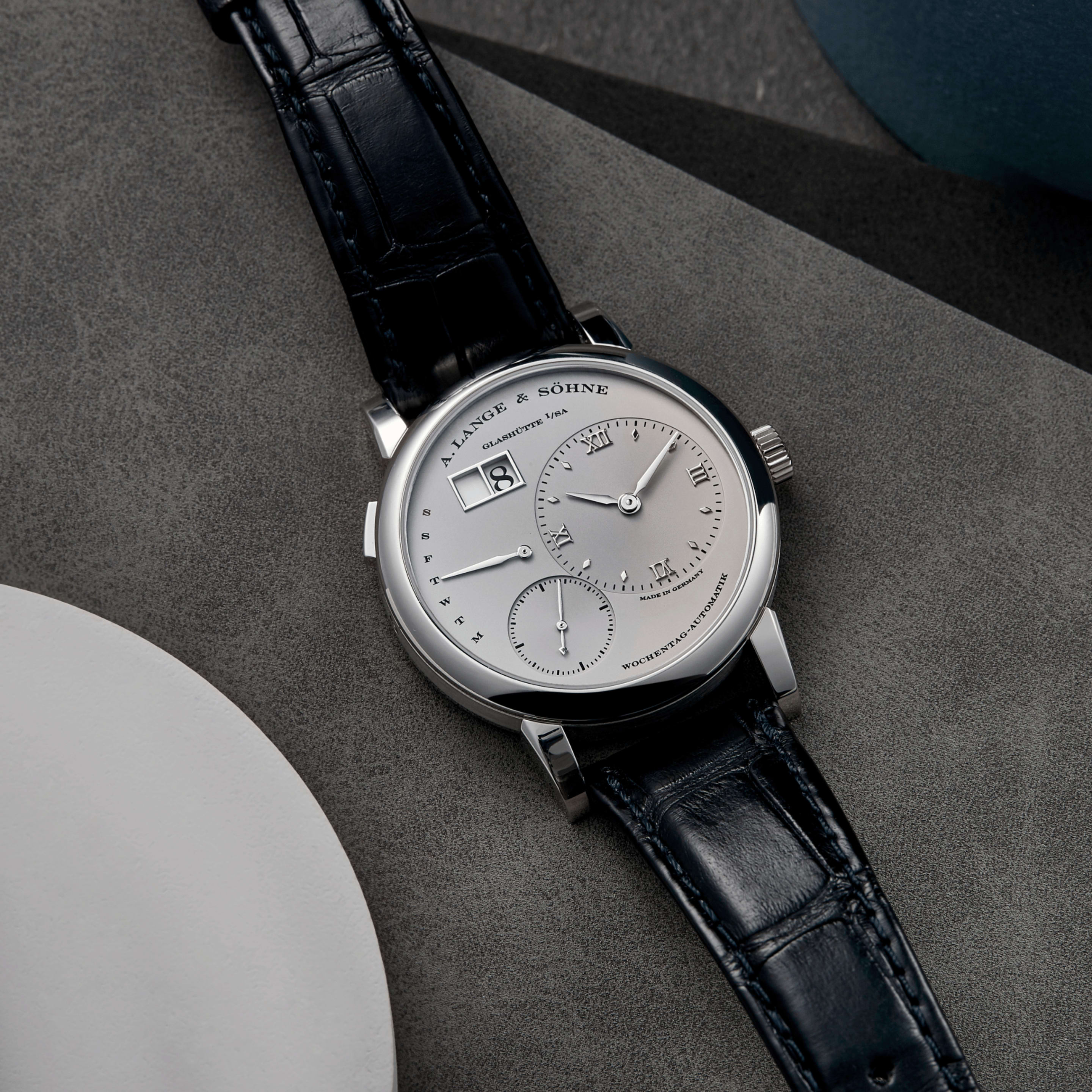 Lange 1 Daymatic Platinum Silver Dial 39mm Product Image