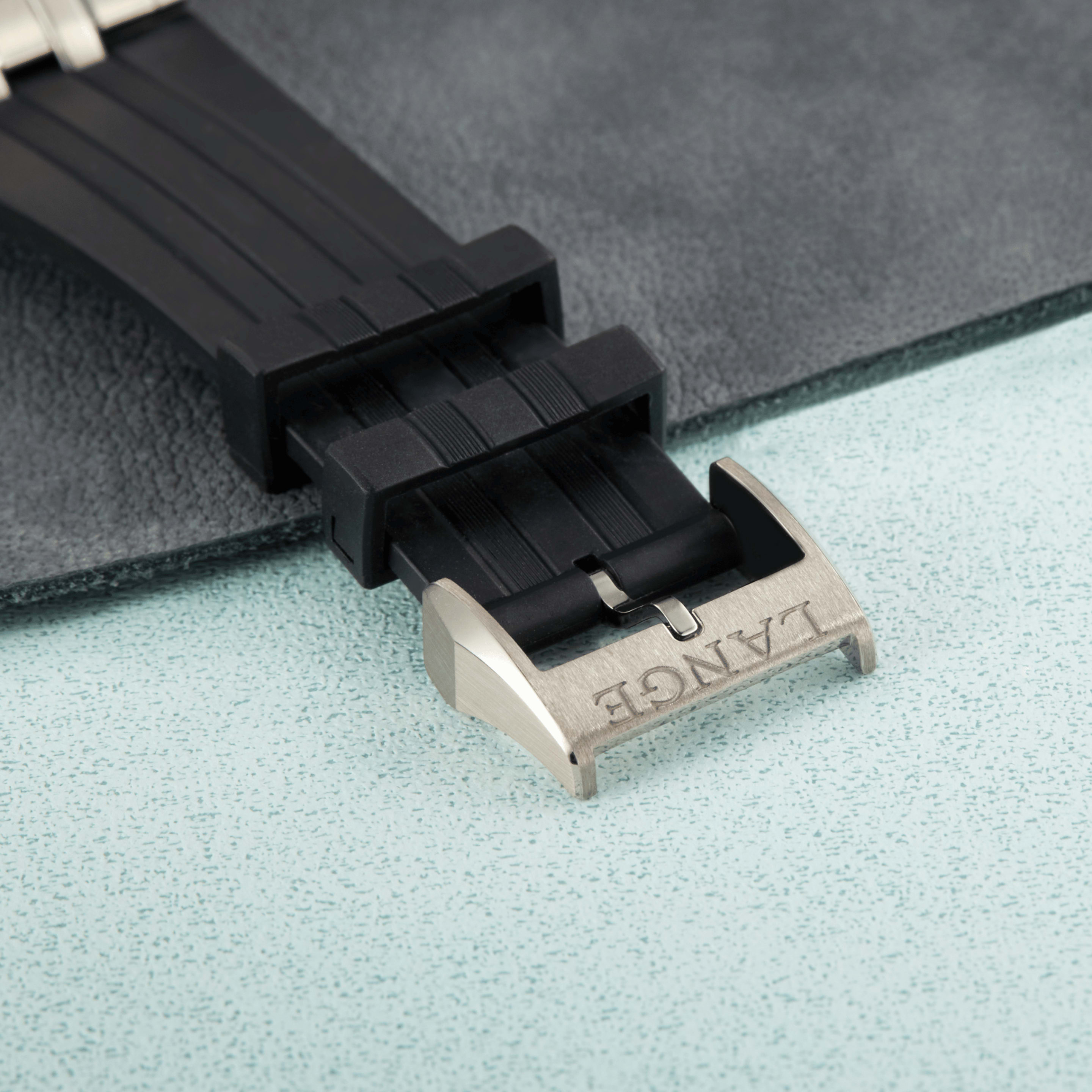 Odysseus White Gold Grey Dial 40mm Product Image
