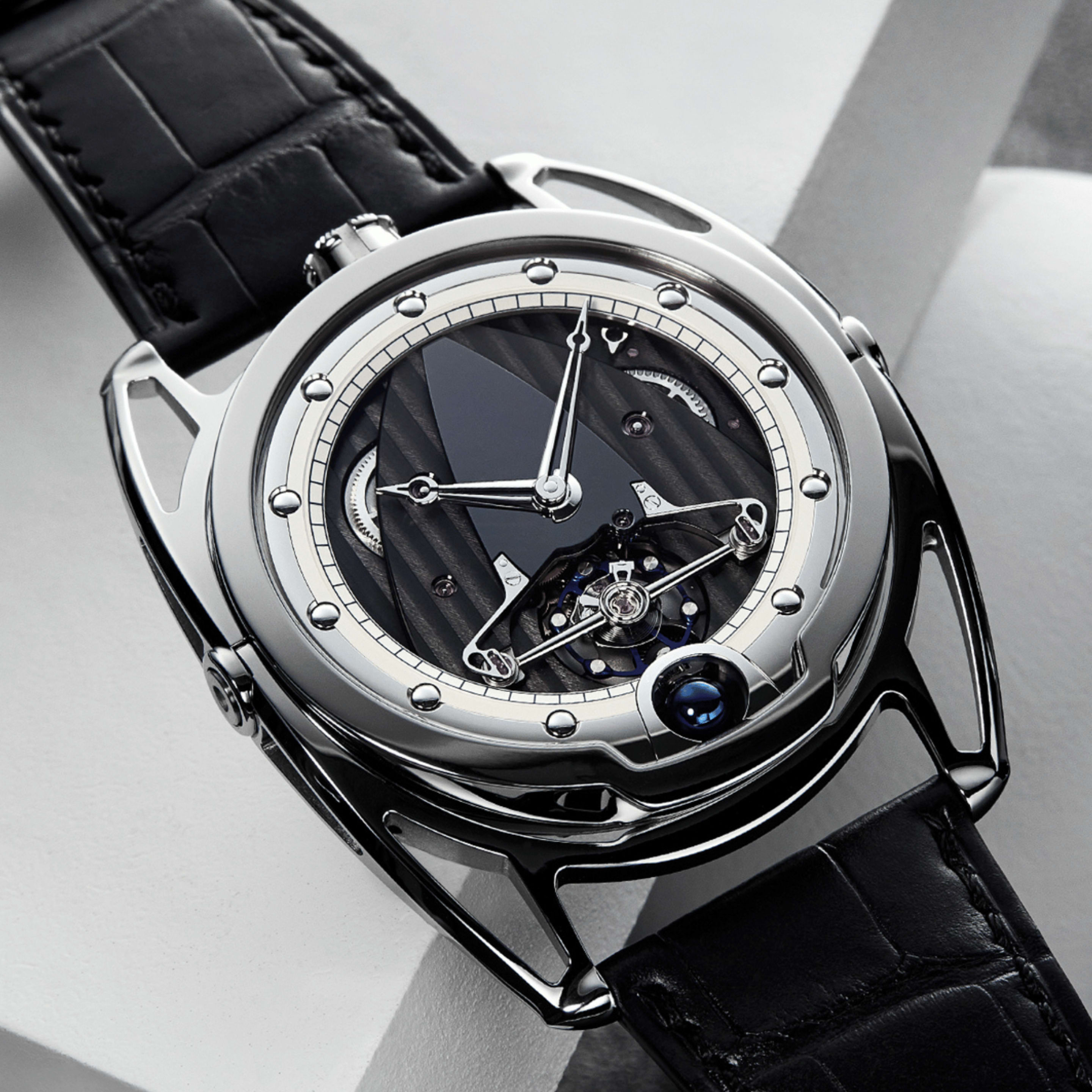 DB28 Titanium 43mm Product Image