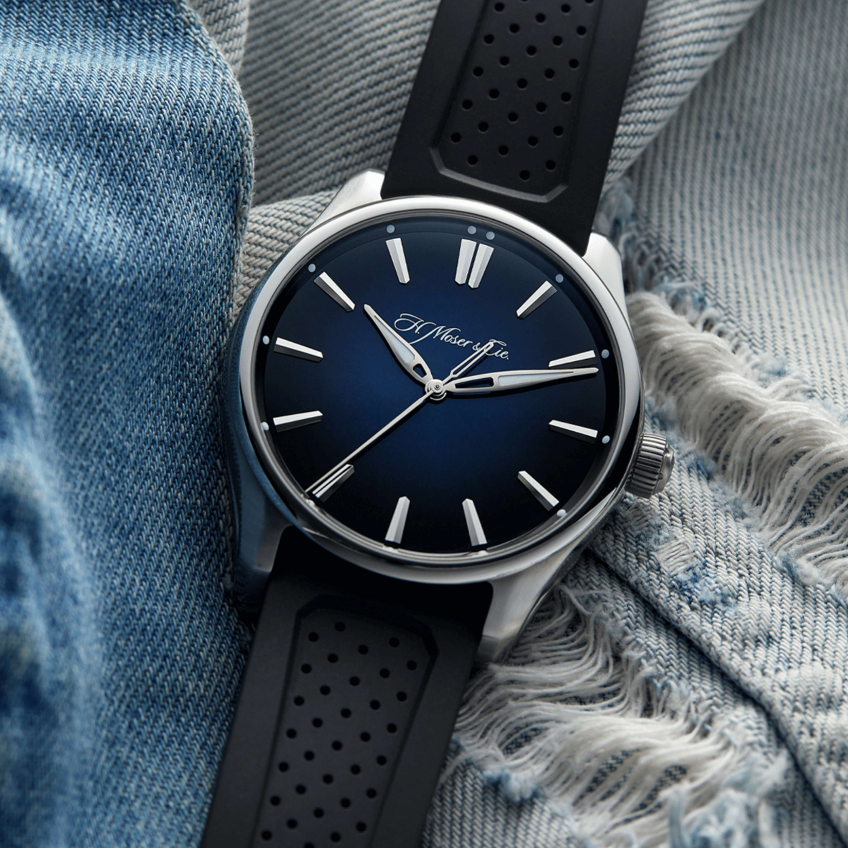 Pioneer Centre Seconds Steel Blue Dial 43mm Product Image