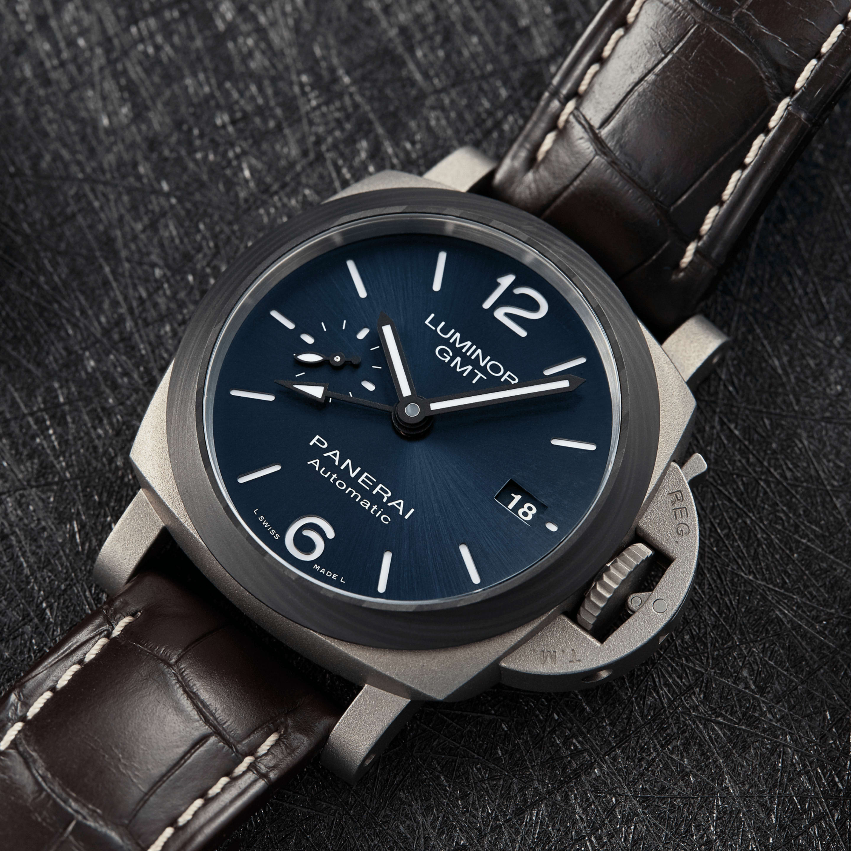 【Trial of the pyx】テムノドンサウルス 50ペンスカラー銀貨 Panerai Luminor 1950 Luminor GMT Titanium Blue Dial 42mm PAM01279