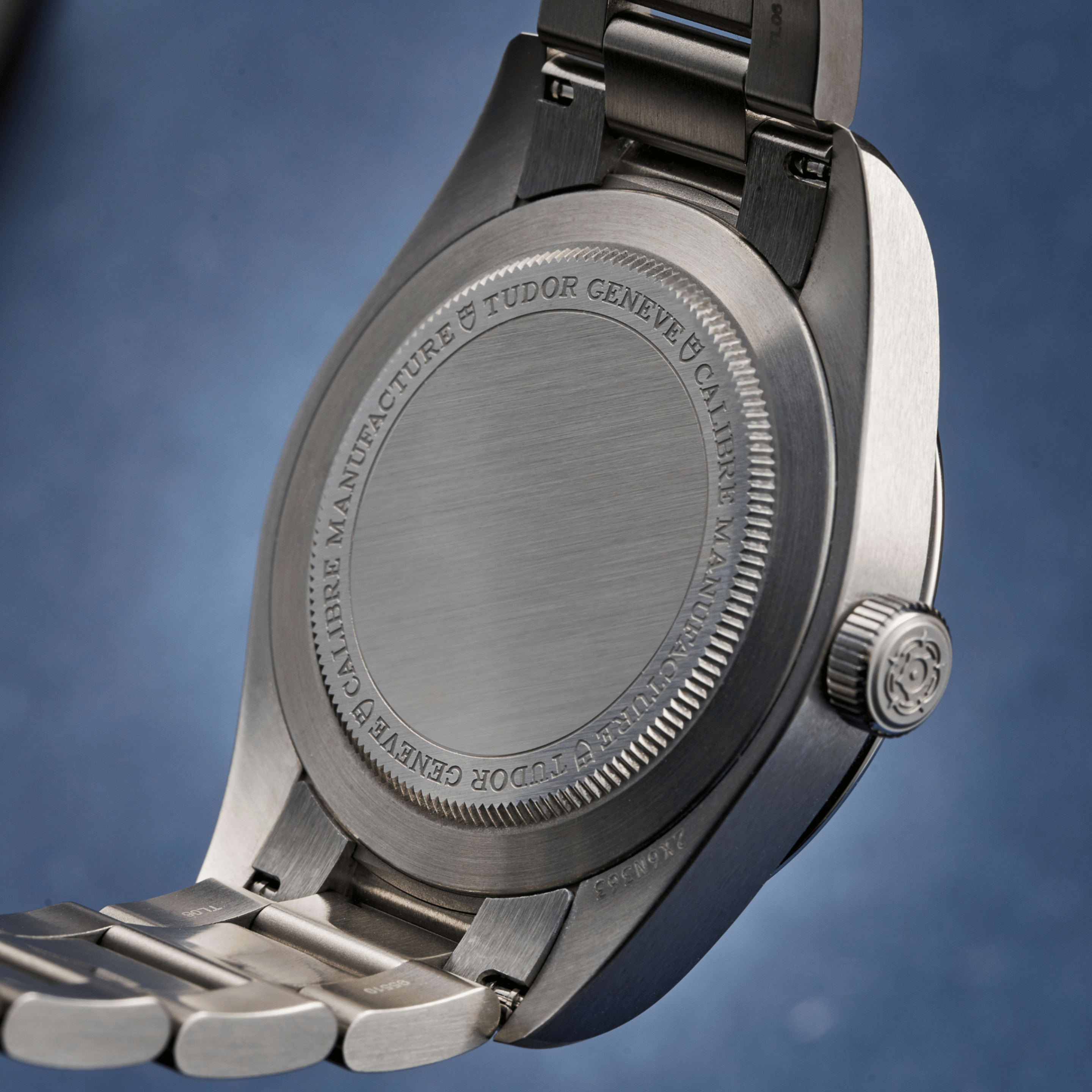 Ranger Steel Black Dial 39mm Product Image