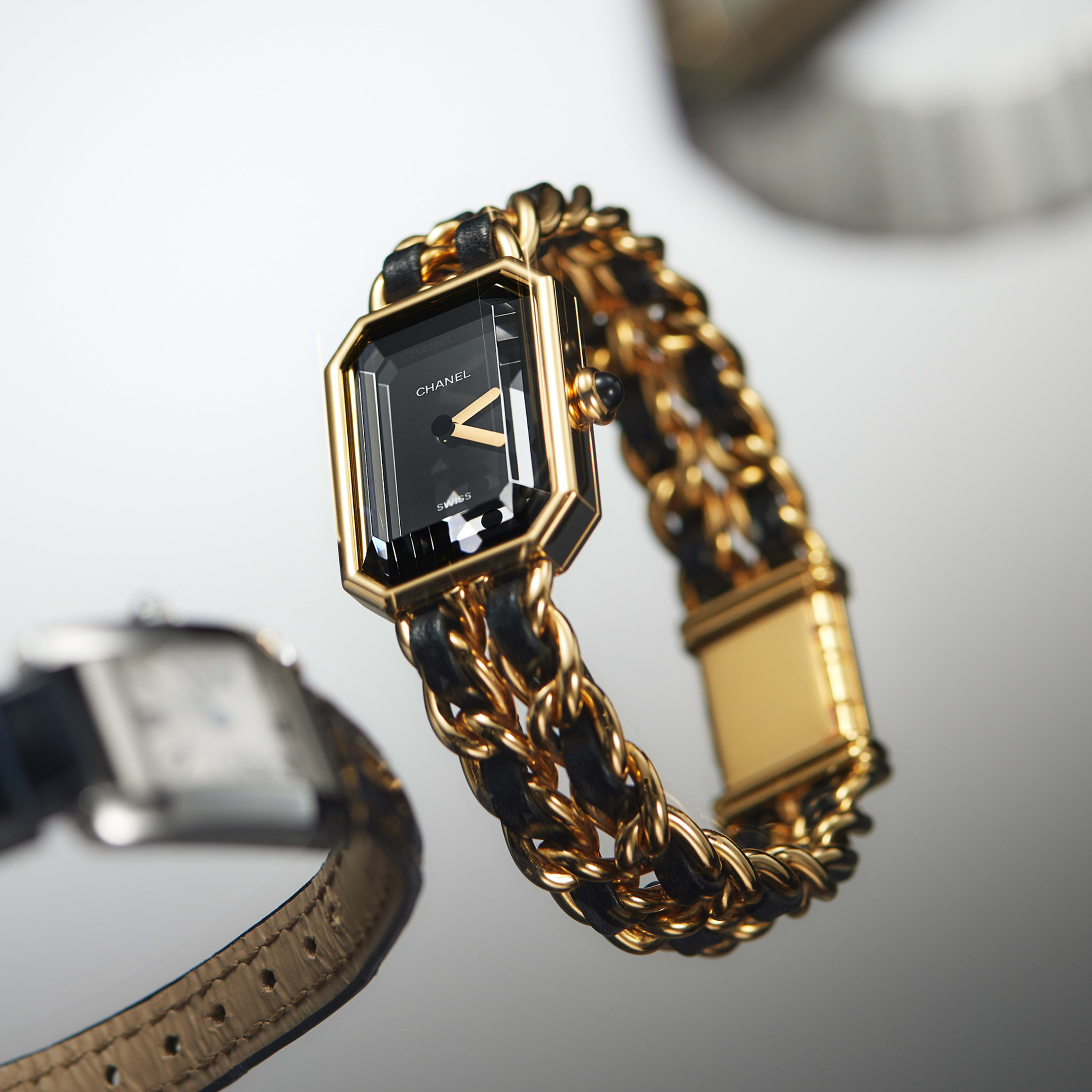 Chanel Premiere Medium Yellow Gold Plated & Steel Black Dial 20mm