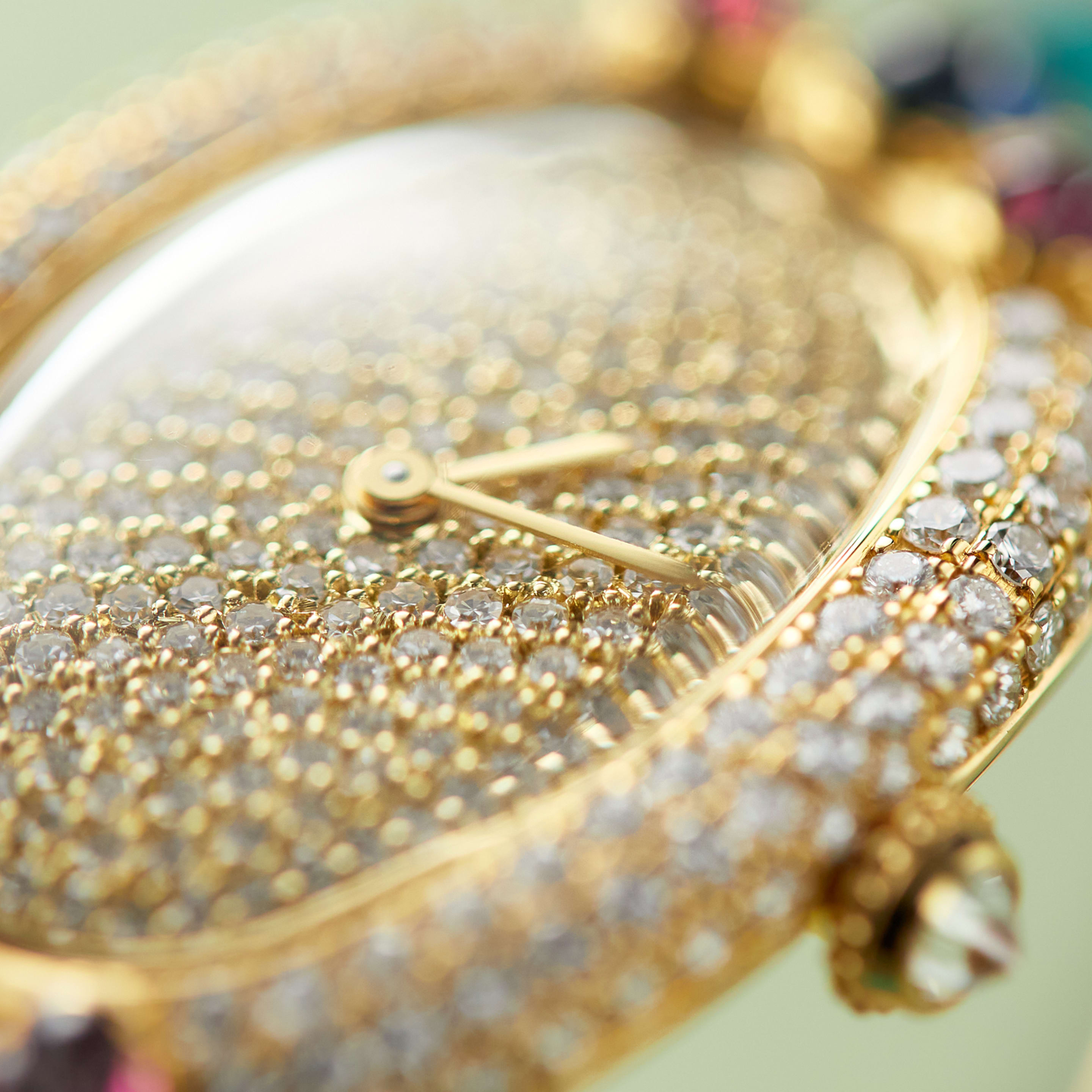 Vintage Baignoire de Cartier Yellow Gold Diamond Pave Dial 26mm Product Image