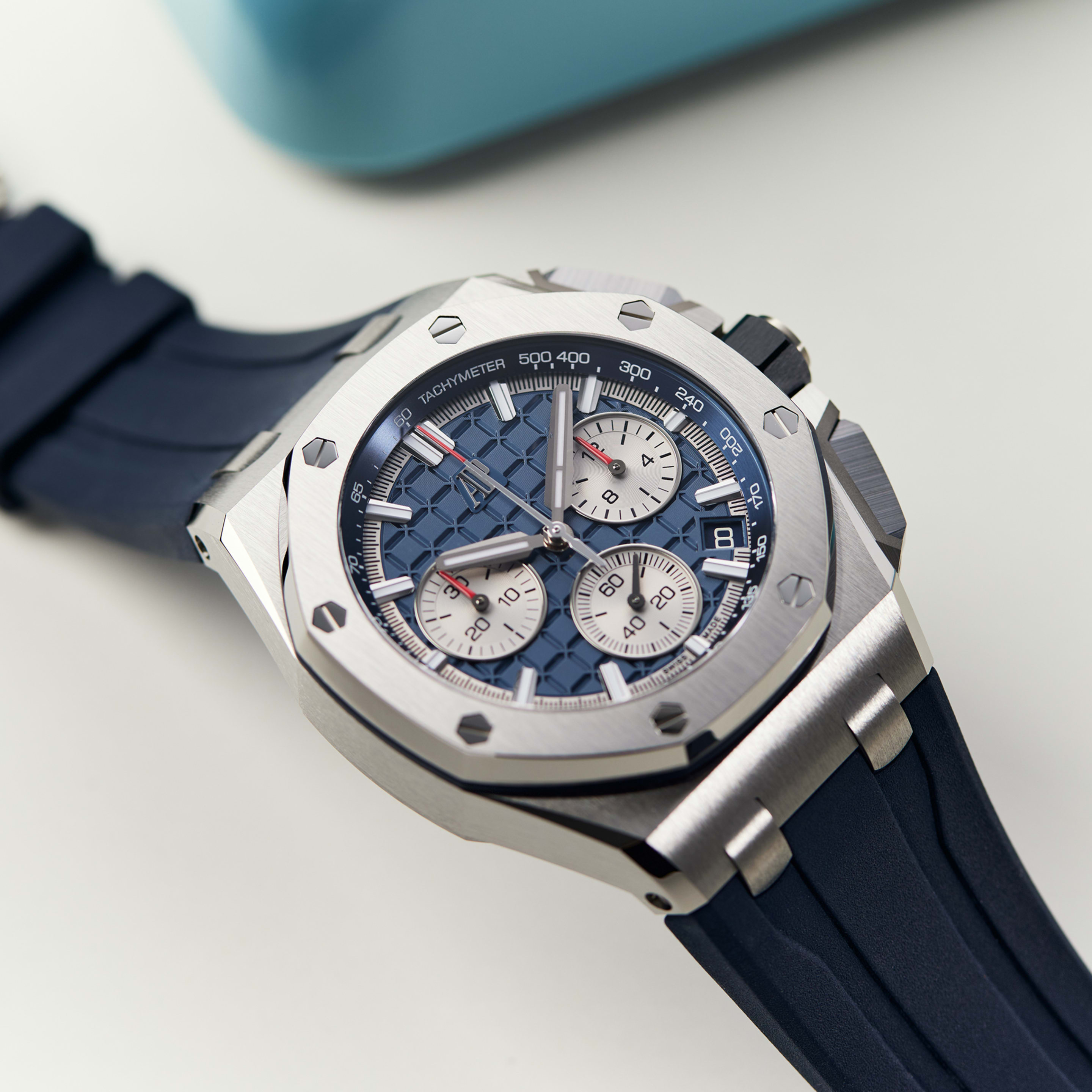 マリアルドマン　August Titan Blue Audemars Piguet Royal Oak Offshore Titanium Blue Dial 43mm 26420TI