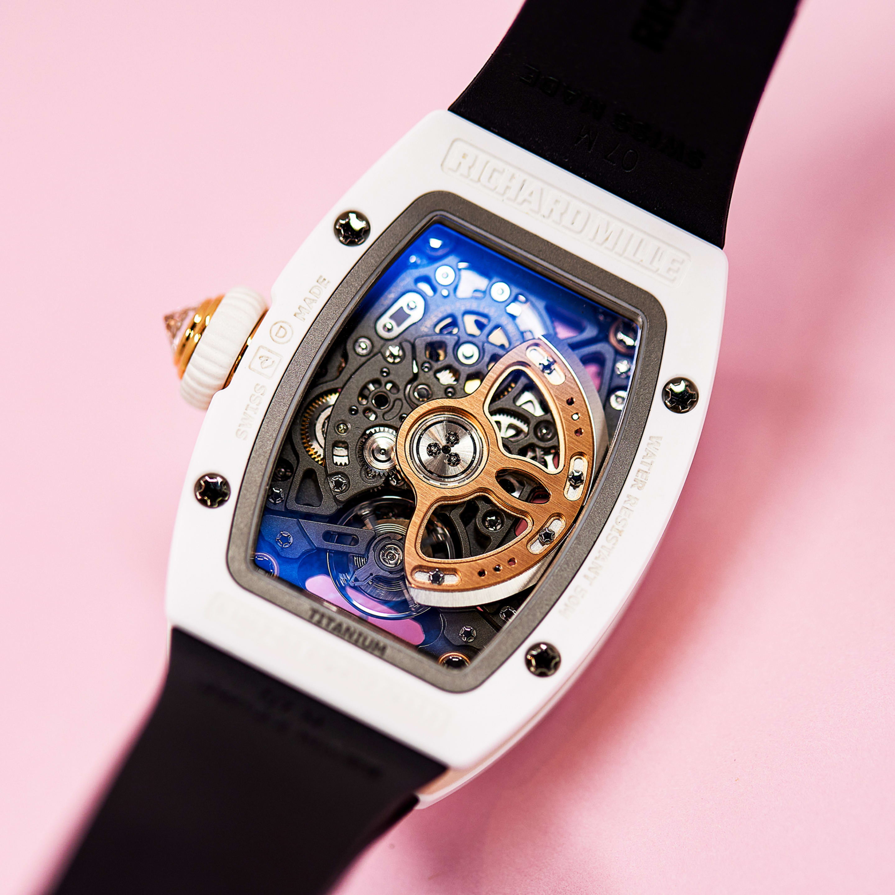 RM07-01 ATZ White Ceramic One Row Onyx Product Image
