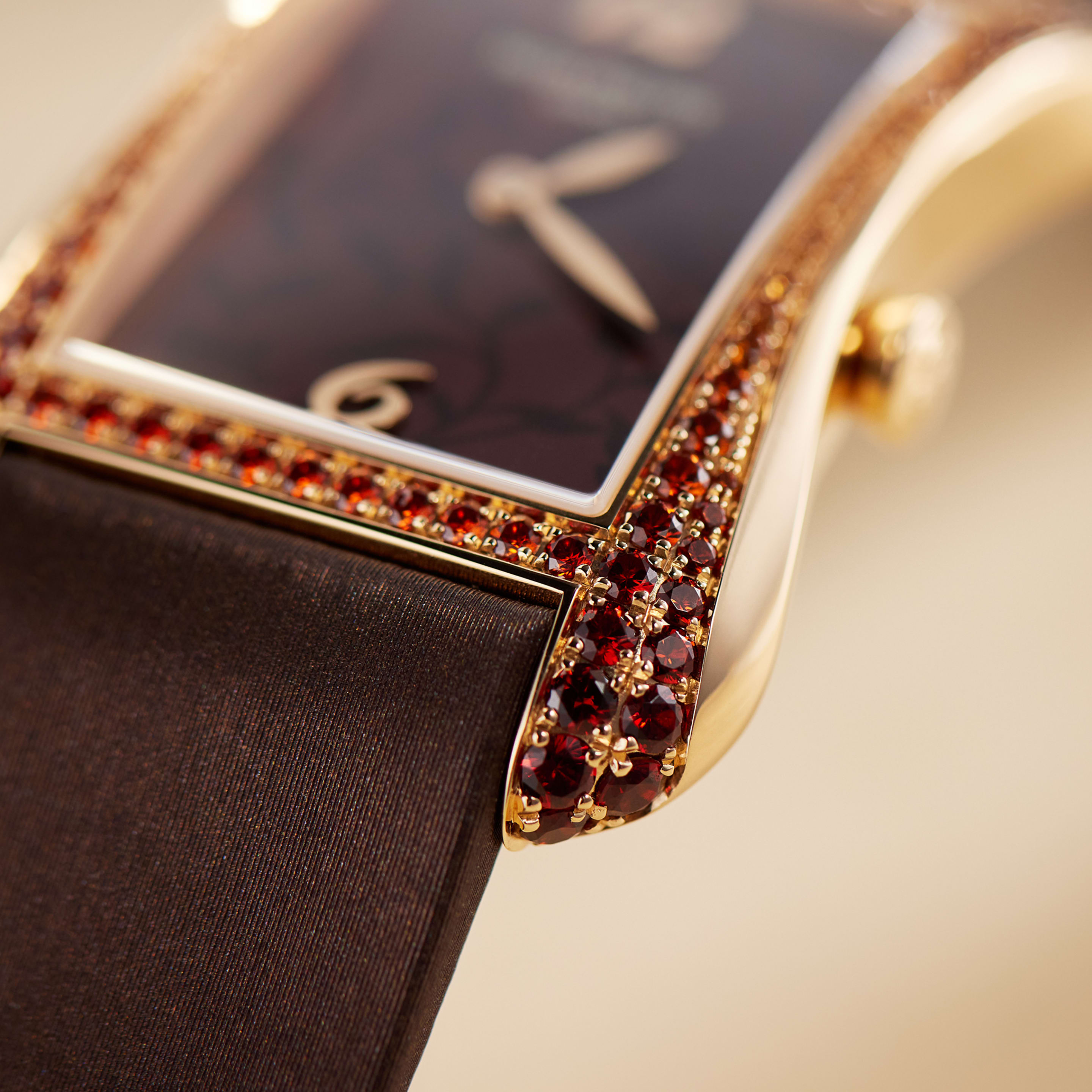 Patek Philippe Gondolo Serata Spessartites Rose Gold Brown Dial