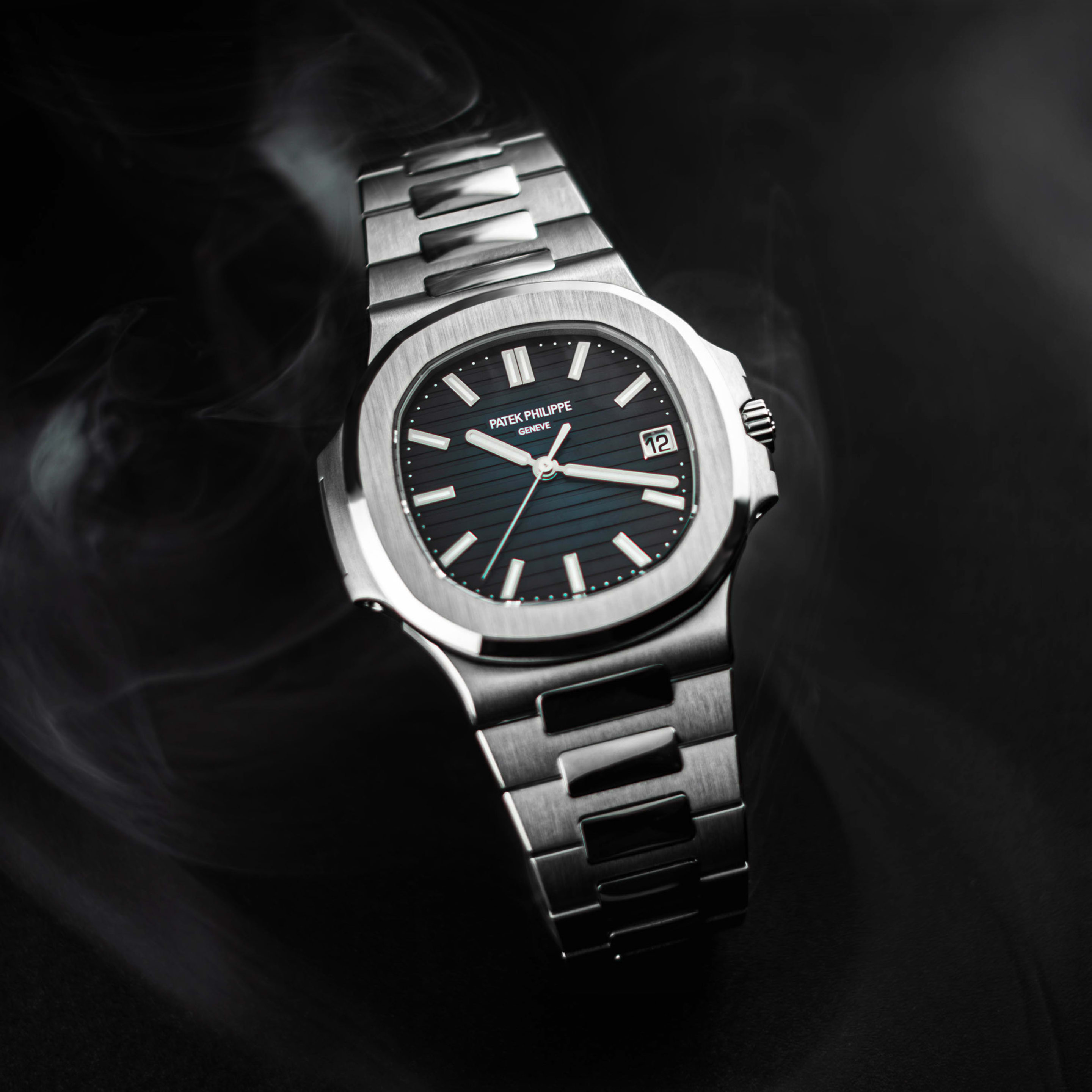 Nautilus White Gold Blue Dial 41mm Product Image