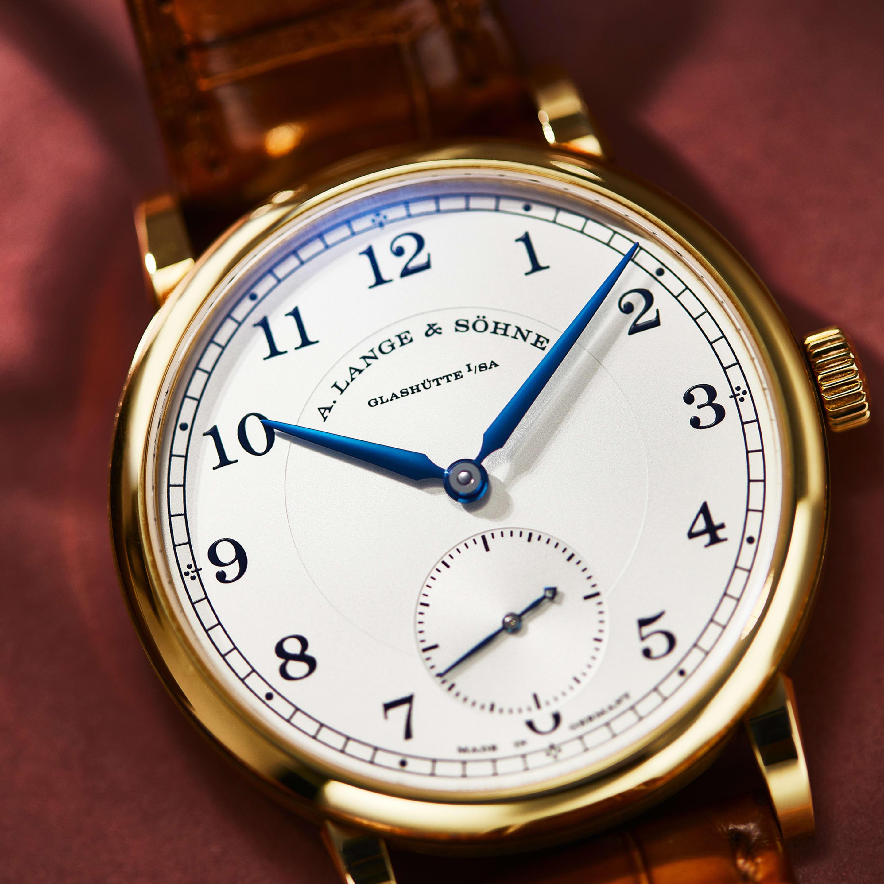 1815 Yellow Gold Silver Dial 38mm Product Image