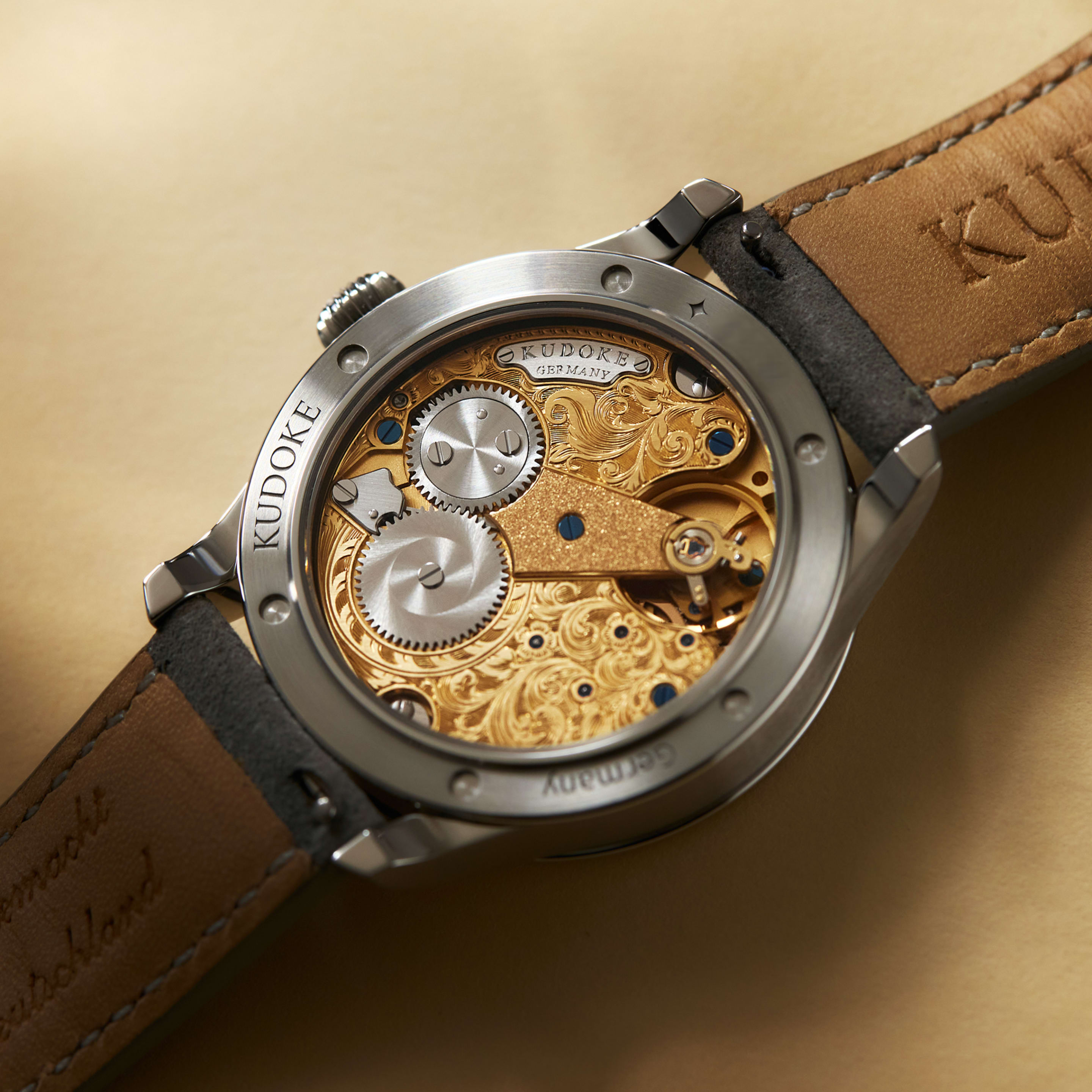 K2 British Heritage Steel Golden Beige Dial 39mm Product Image