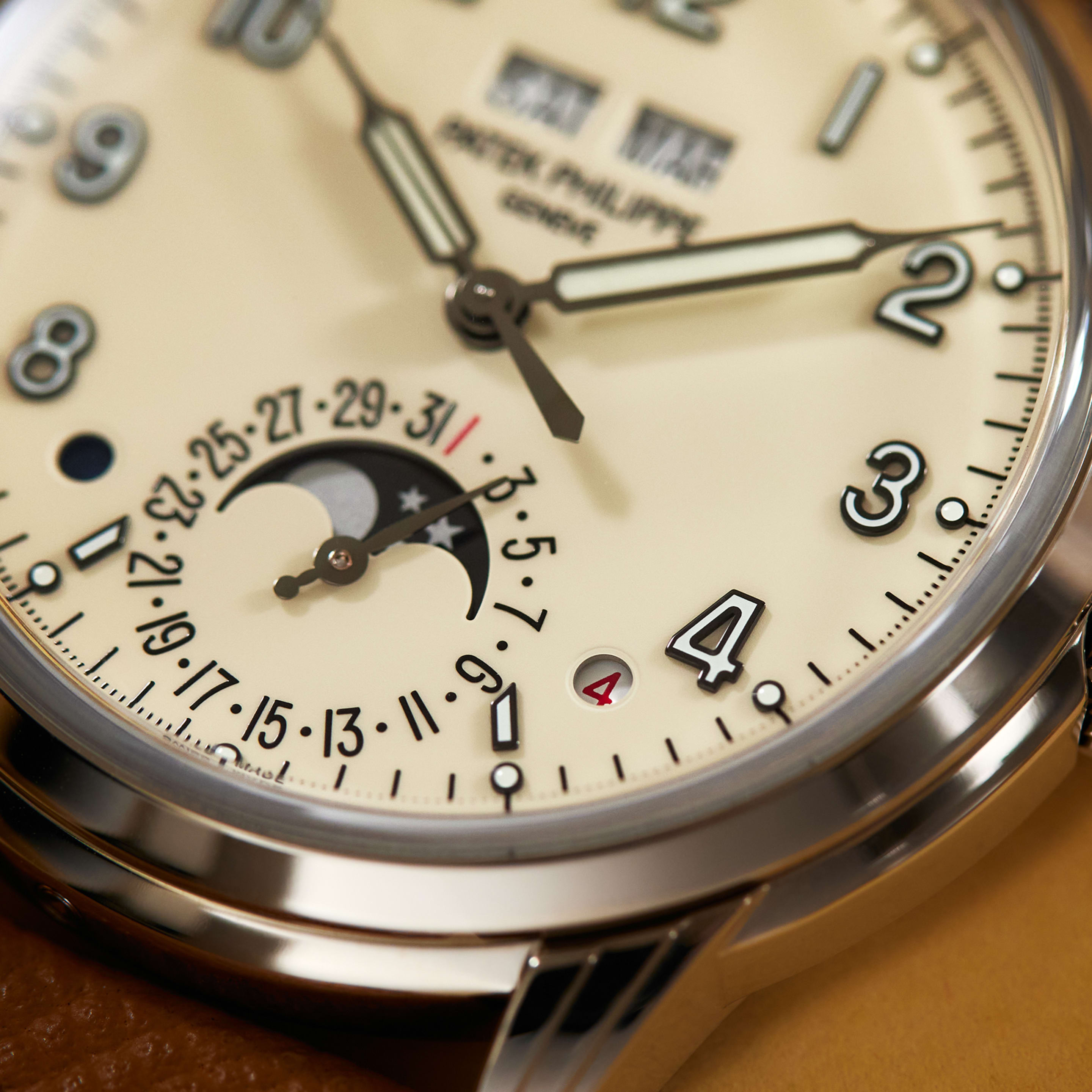 Perpetual Calendar White Gold White Dial 40mm Product Image