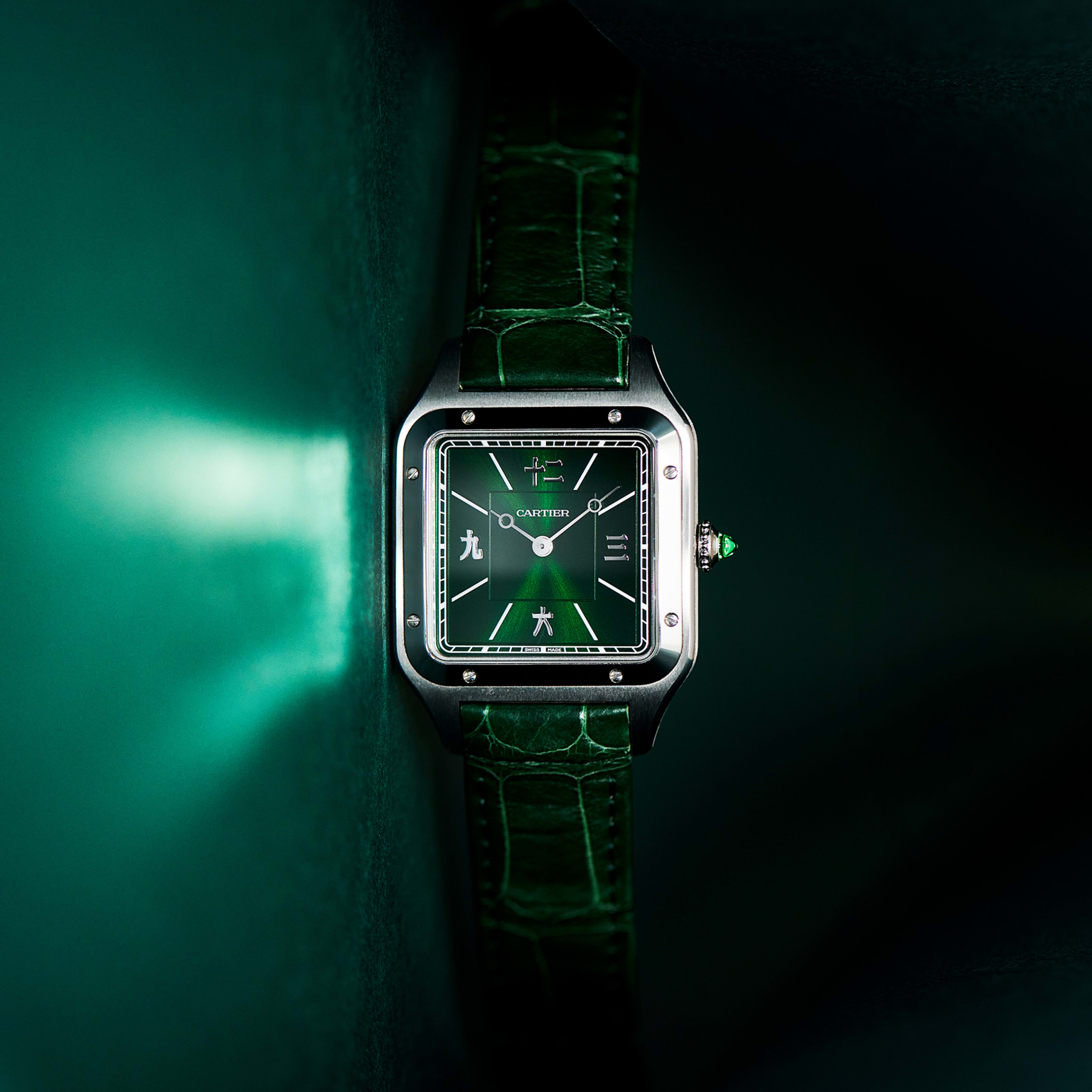 Santos-Dumont "Les Flaneurs" Steel Green Dial 43mm Product Image
