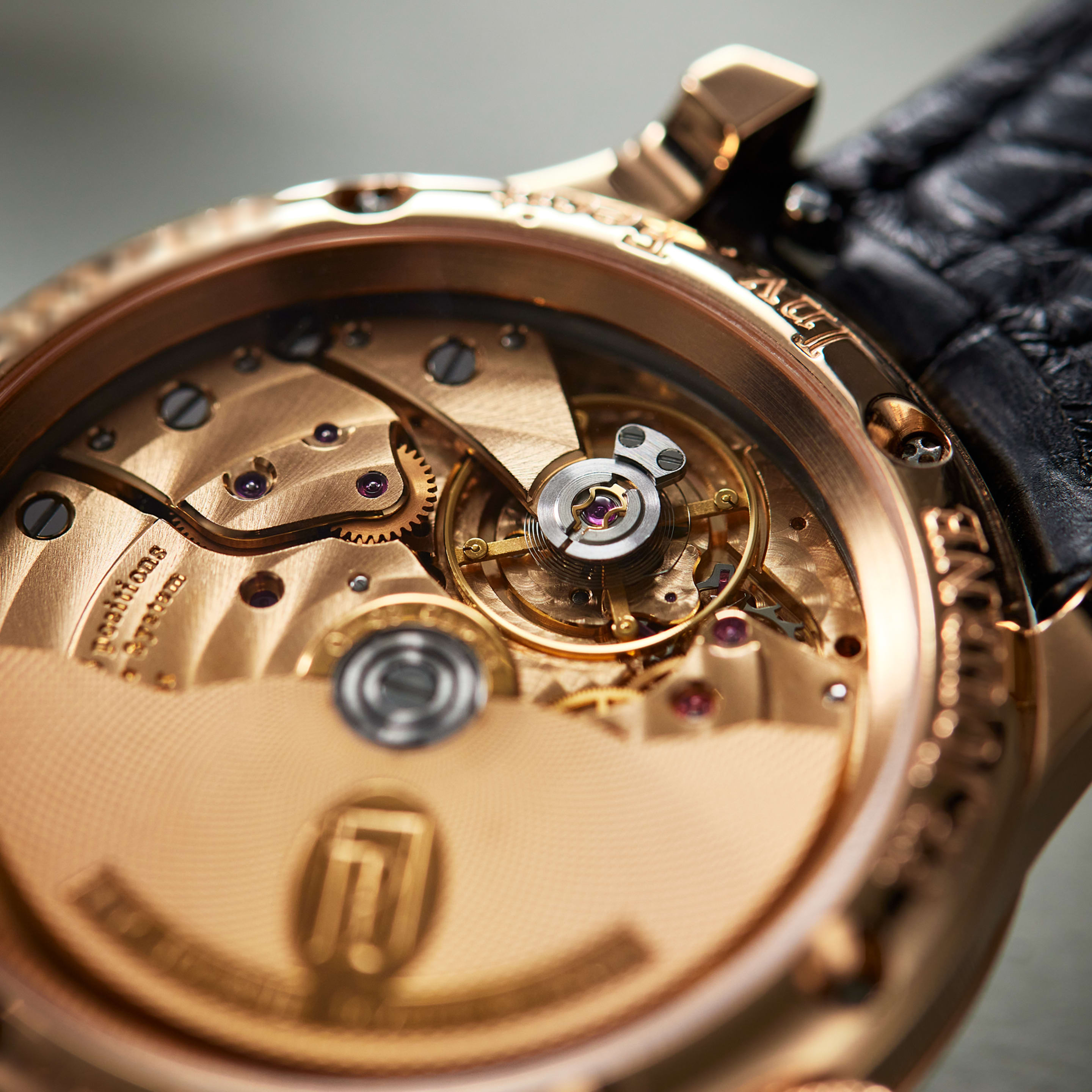 Octa Lune Rose Gold Salmon Dial 40mm Product Image