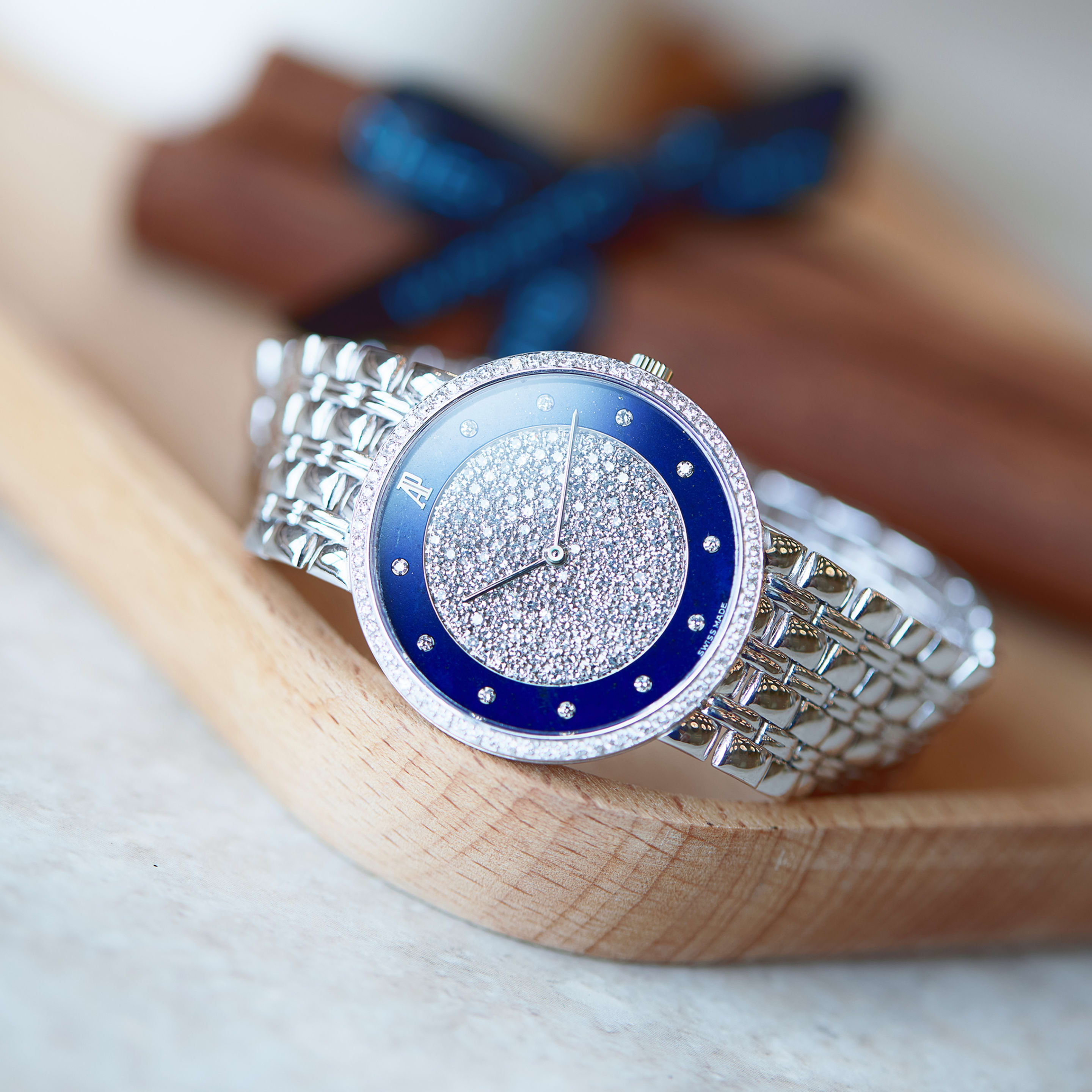 Vintage Dancer White Gold Diamond Lapis Lazuli Pave Dial 31mm Product Image