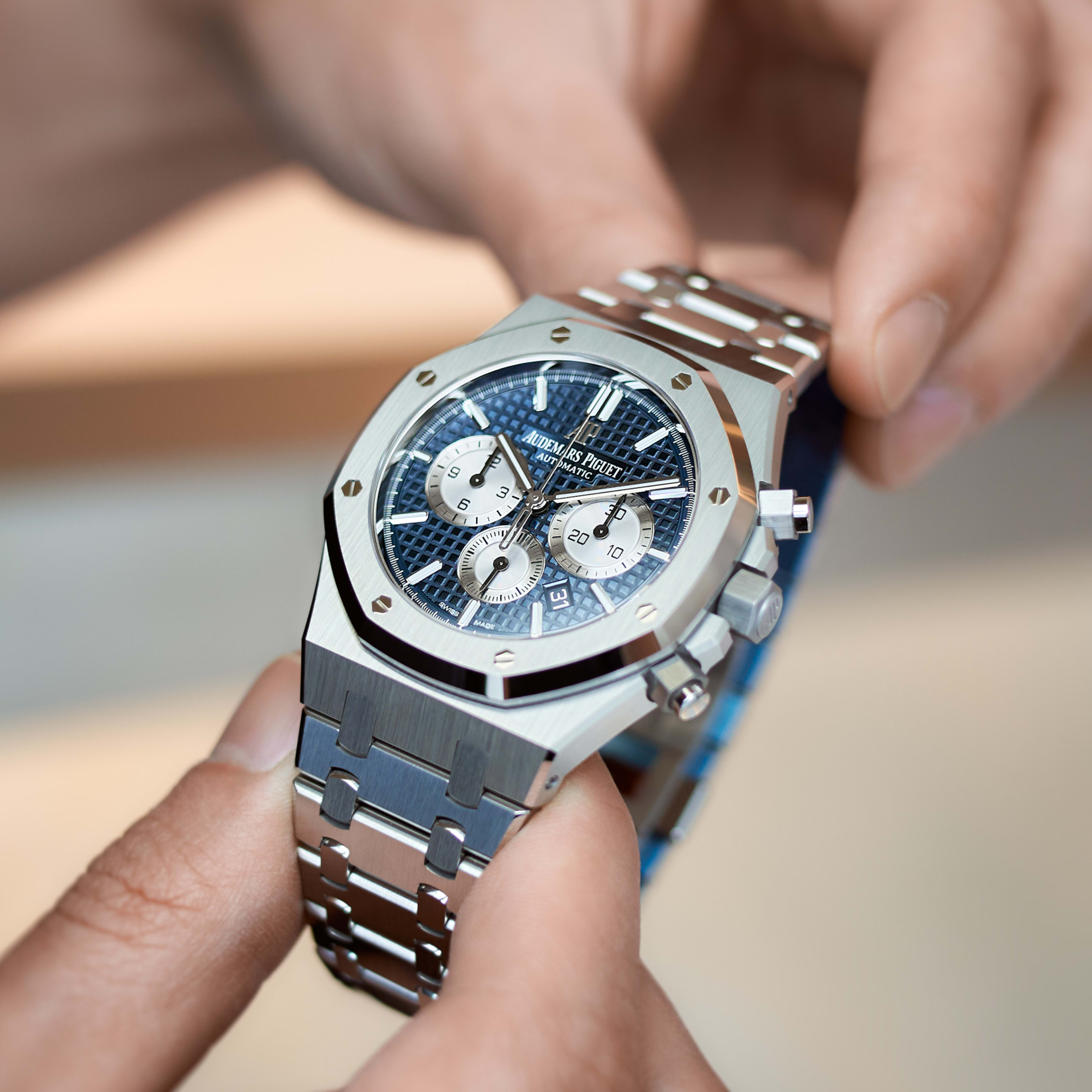 Royal Oak Selfwinding Chronograph Steel Blue Dial 41mm Product Image