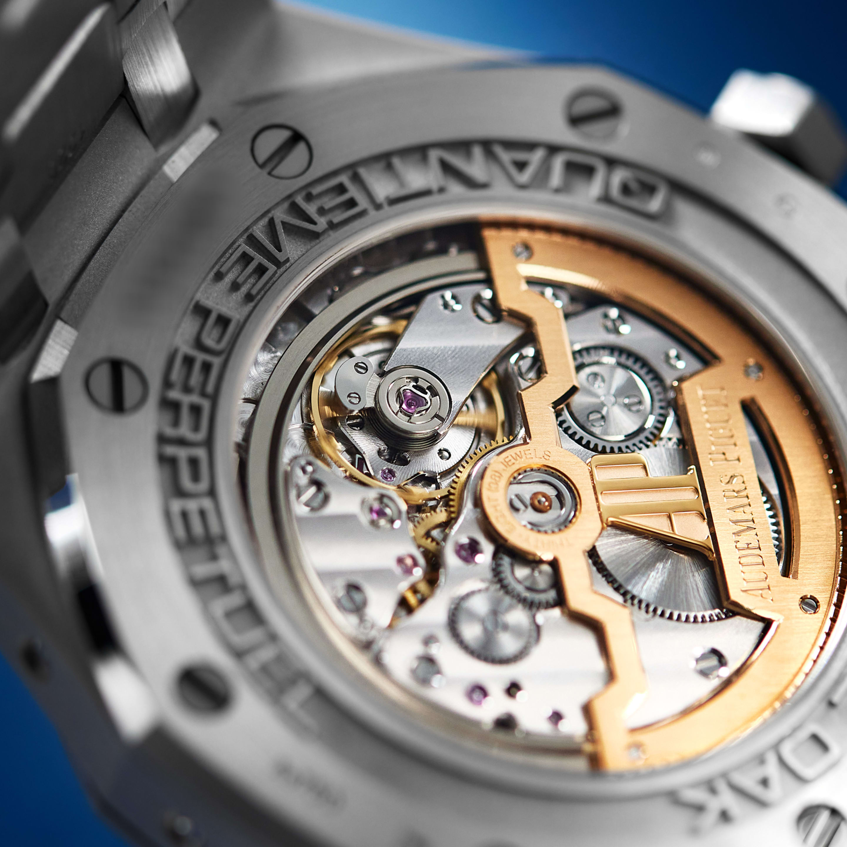 Royal Oak Perpetual Calendar White Gold Diamond Black Dial 41mm Product Image