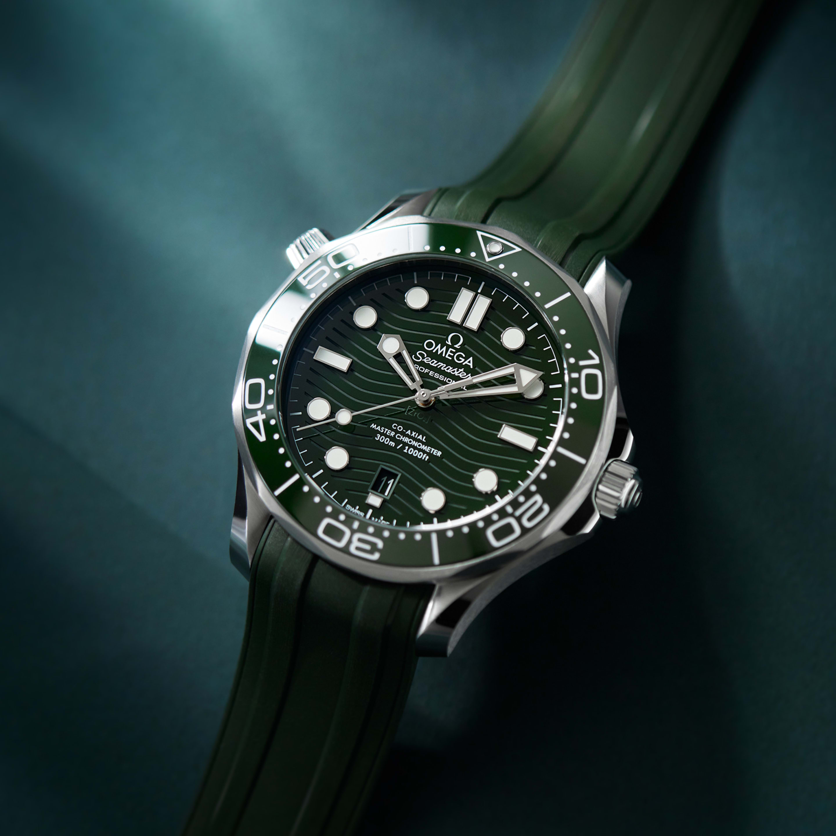 Seamaster Diver 300m Steel Green Dial 42mm Product Image