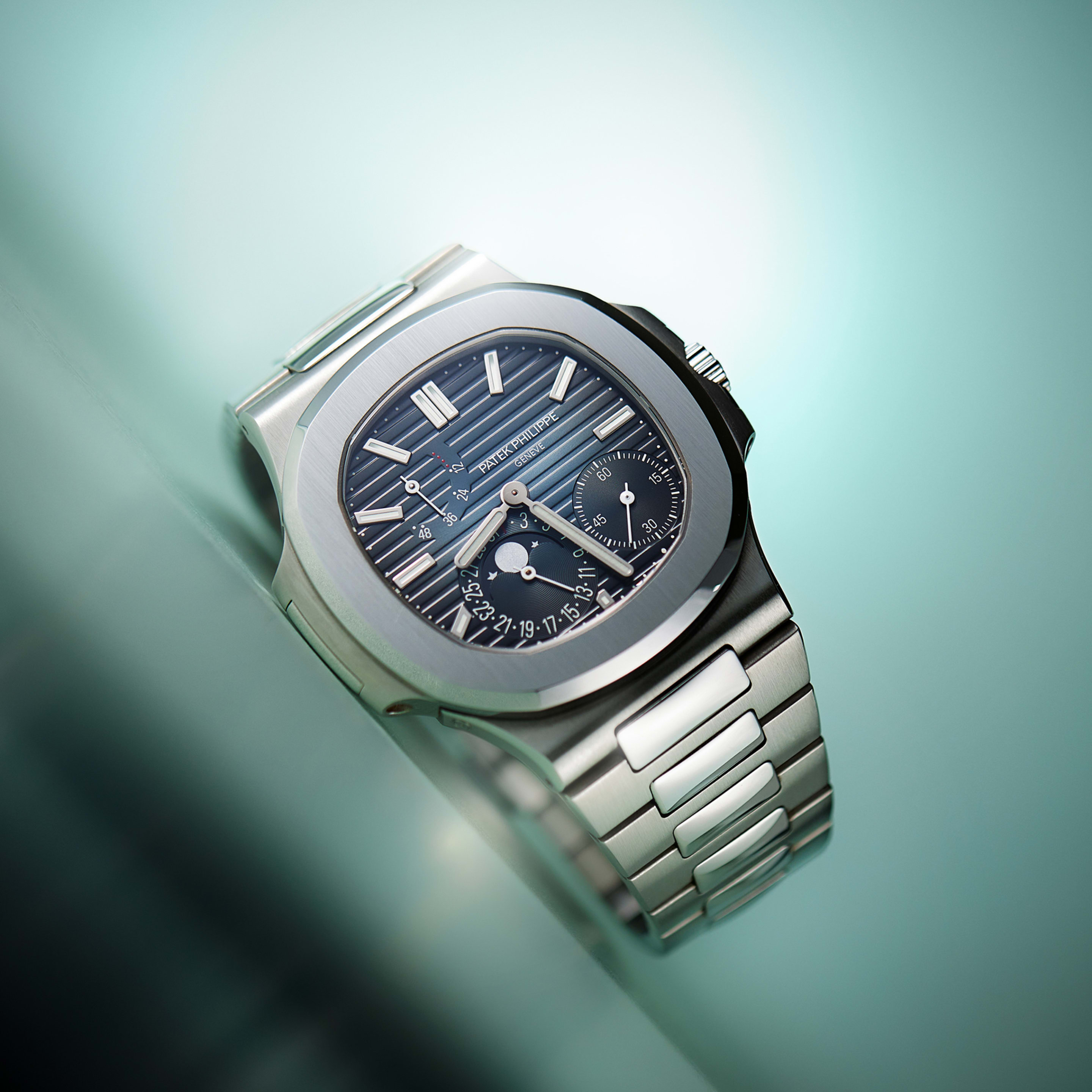 Nautilus Moonphase Steel Blue Dial 40mm Product Image