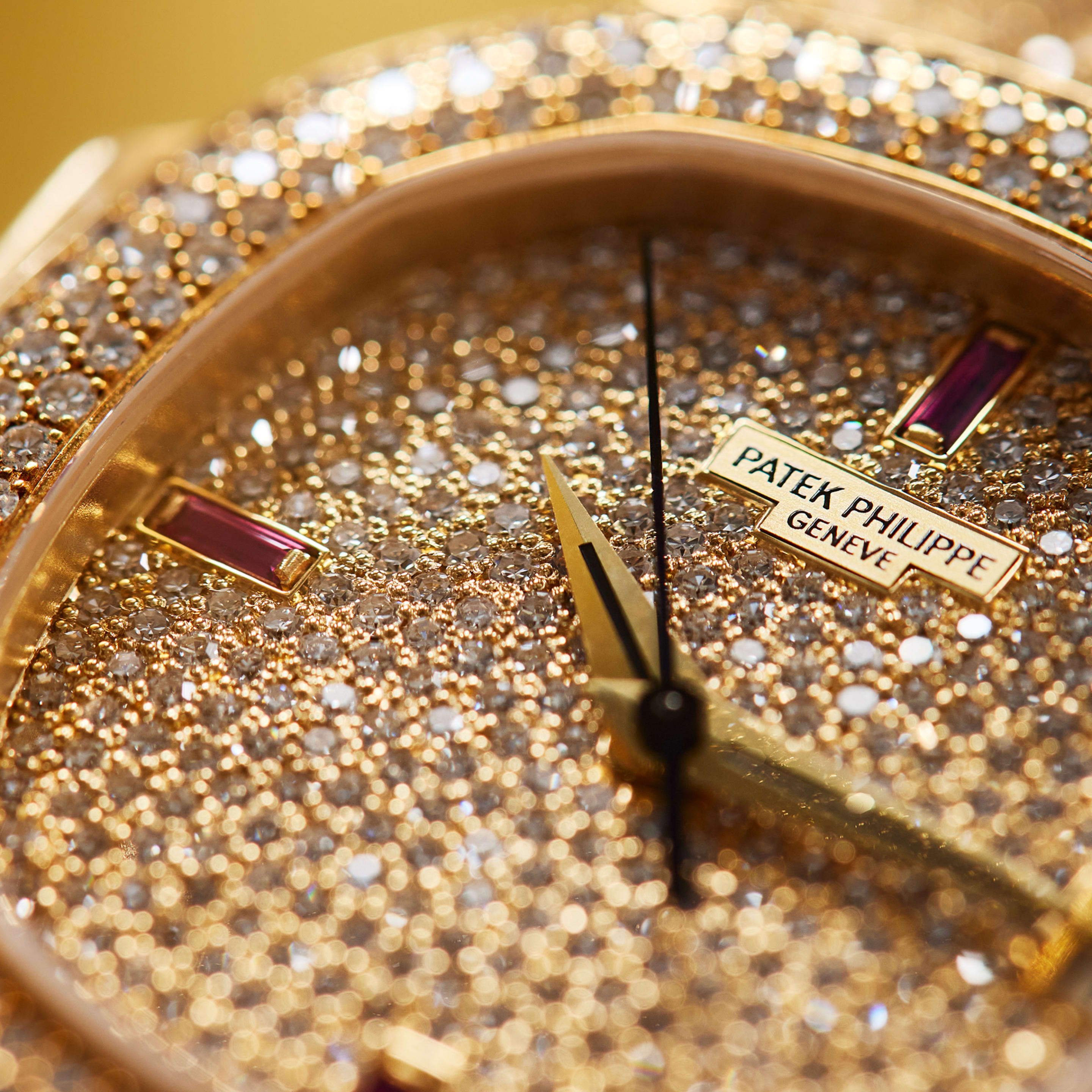 Nautilus Yellow Gold Diamond Pave Dial 37mm Product Image