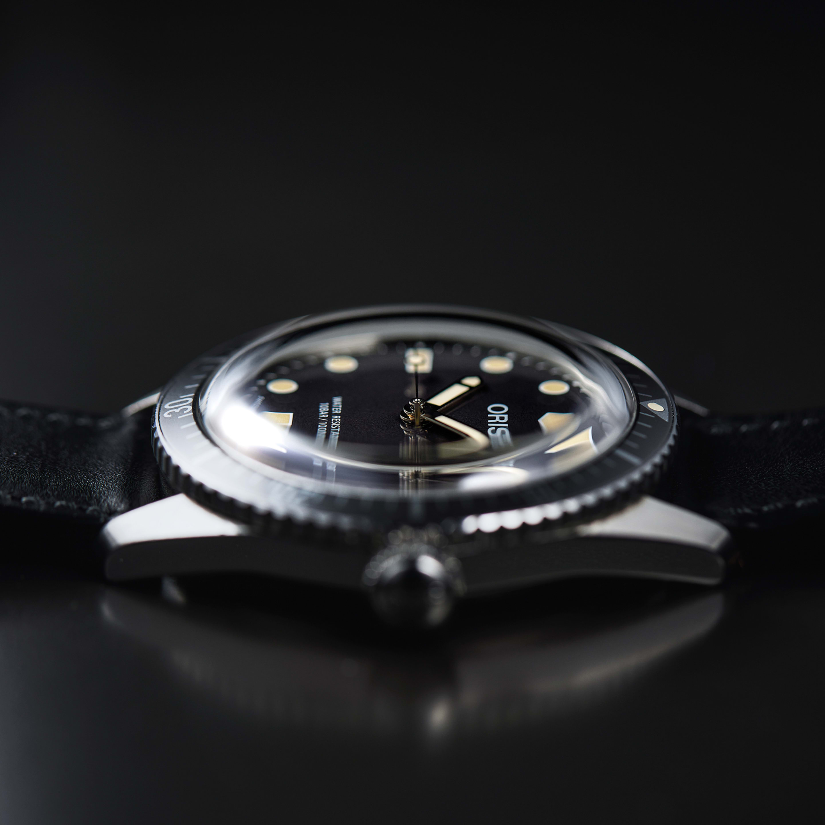 Divers Sixty-Five Limited Edition for HODINKEE Product Image