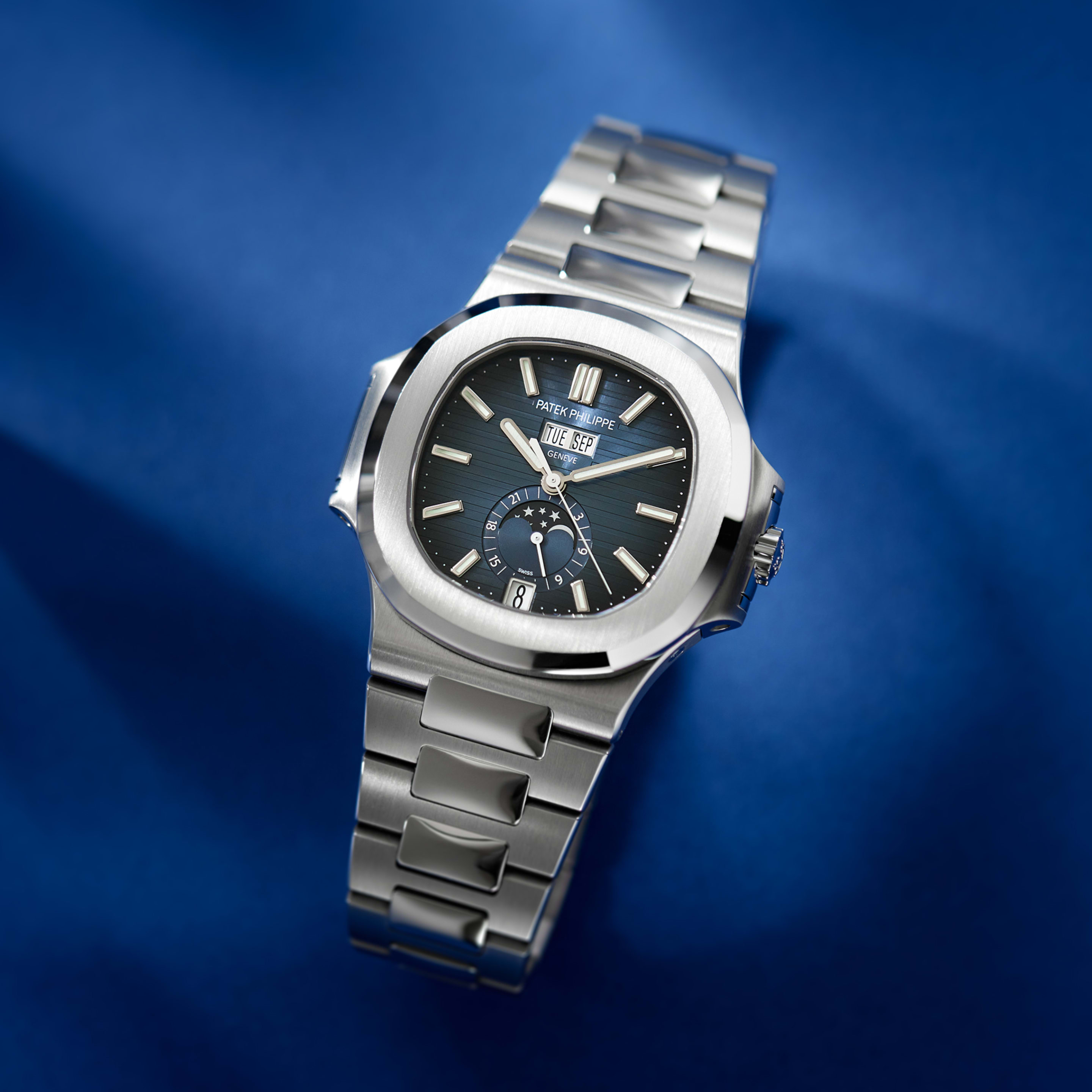 Nautilus Annual Calendar Steel Blue Dial 40mm (Cal. 324) Product Image