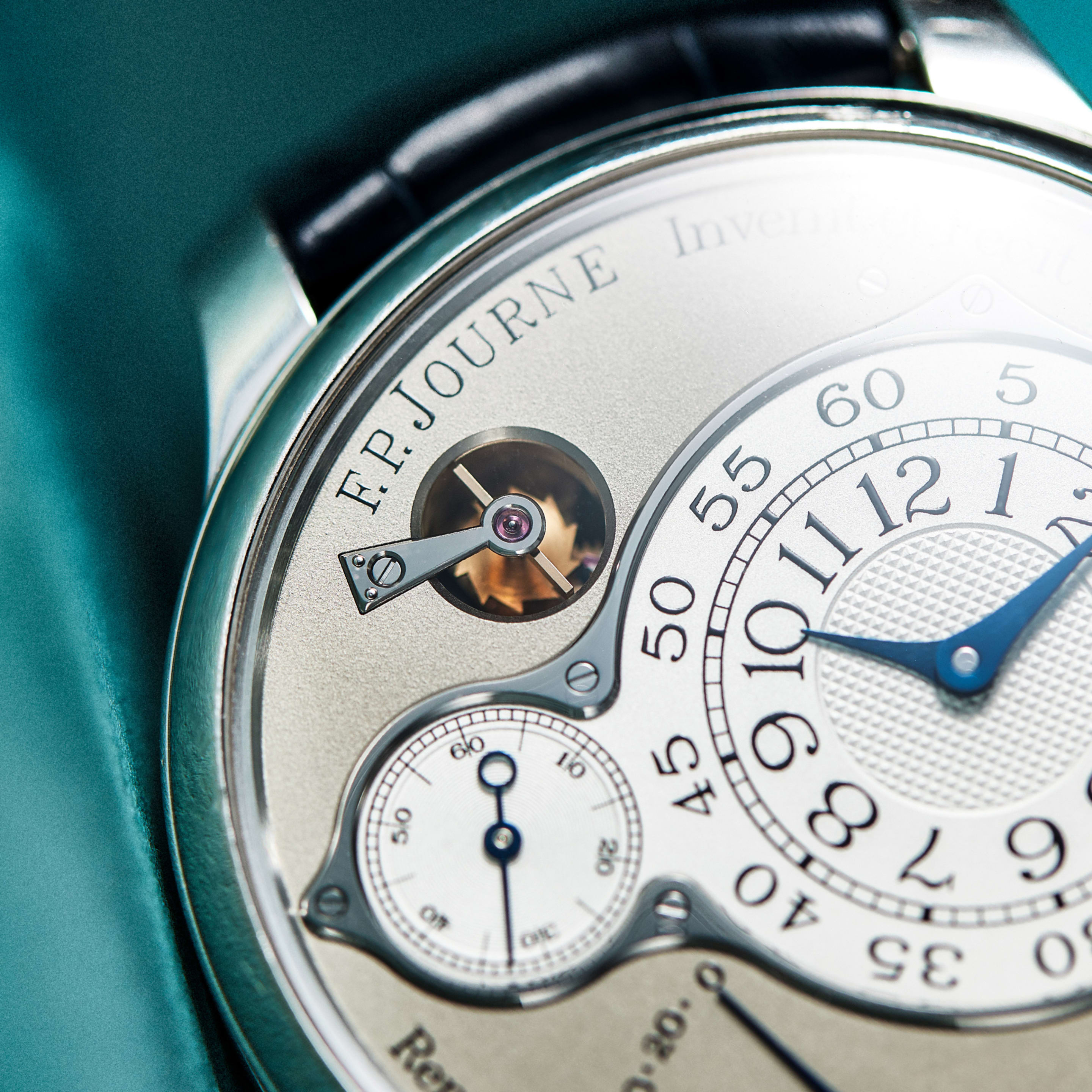 Chronomètre Optimum Platinum Grey Dial 40mm Product Image