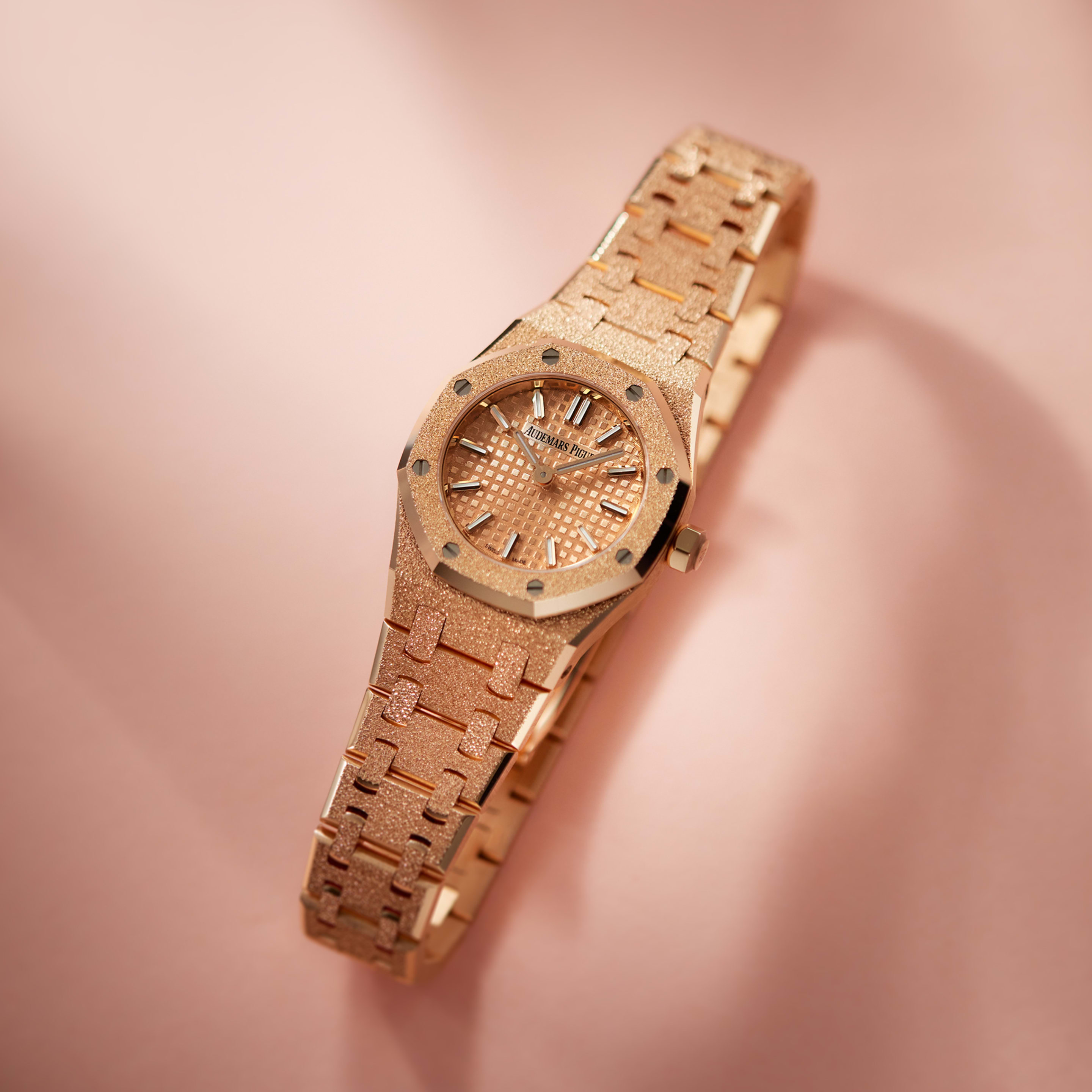 Royal Oak Mini Frosted Rose Gold Pink Dial 23mm Product Image